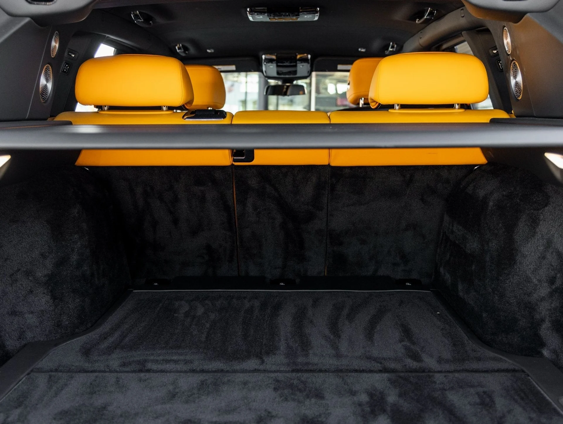 mph037_2993622433_38_92b9d9c143