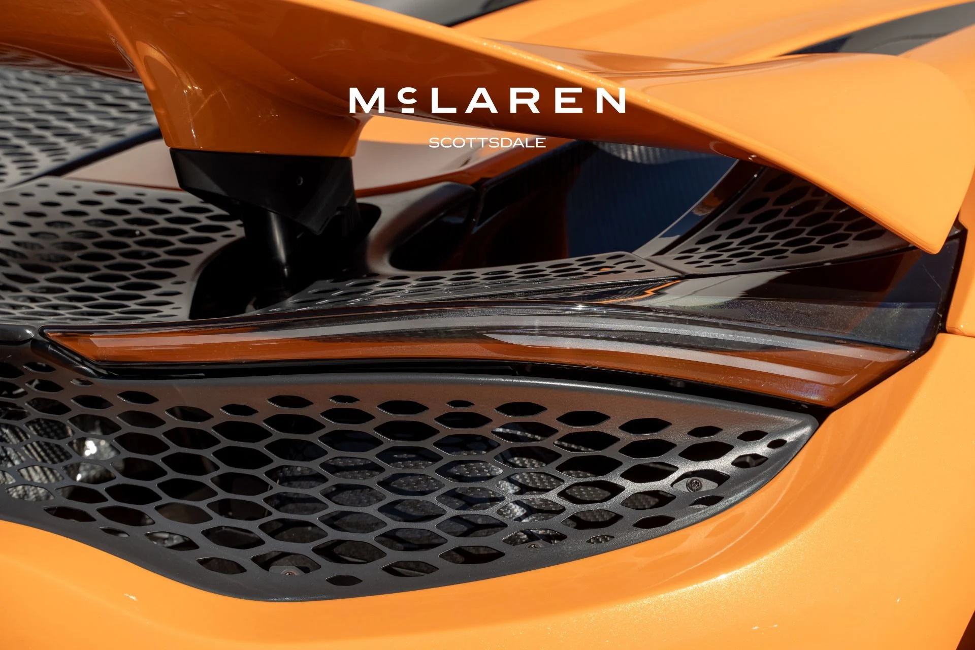 mph037_2996148674_Used_2021_MCLAREN_765_LT_1792174264_af2f5a7c9f