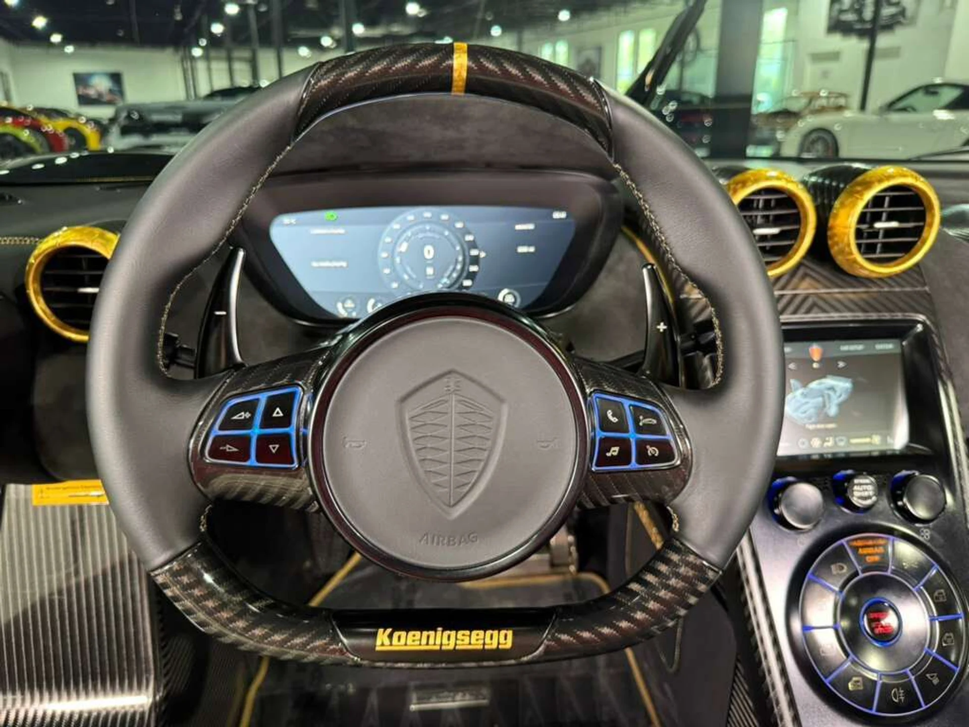 mph037_2997056245_0b7d3cbc1c5f5be3bc85220eb09f08fe_bbbc000176