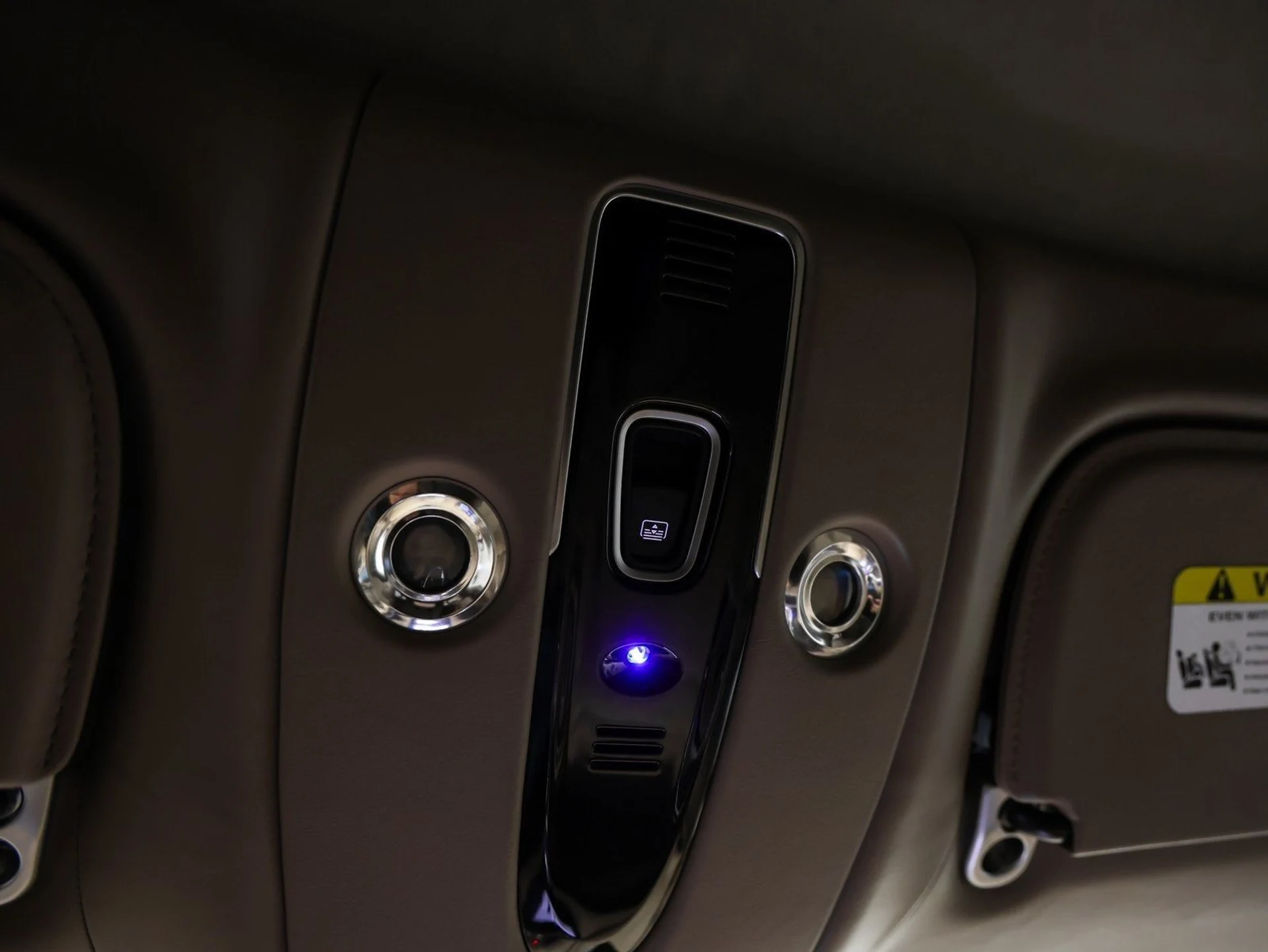 mph037_3005569031_38_a7b1dc2903