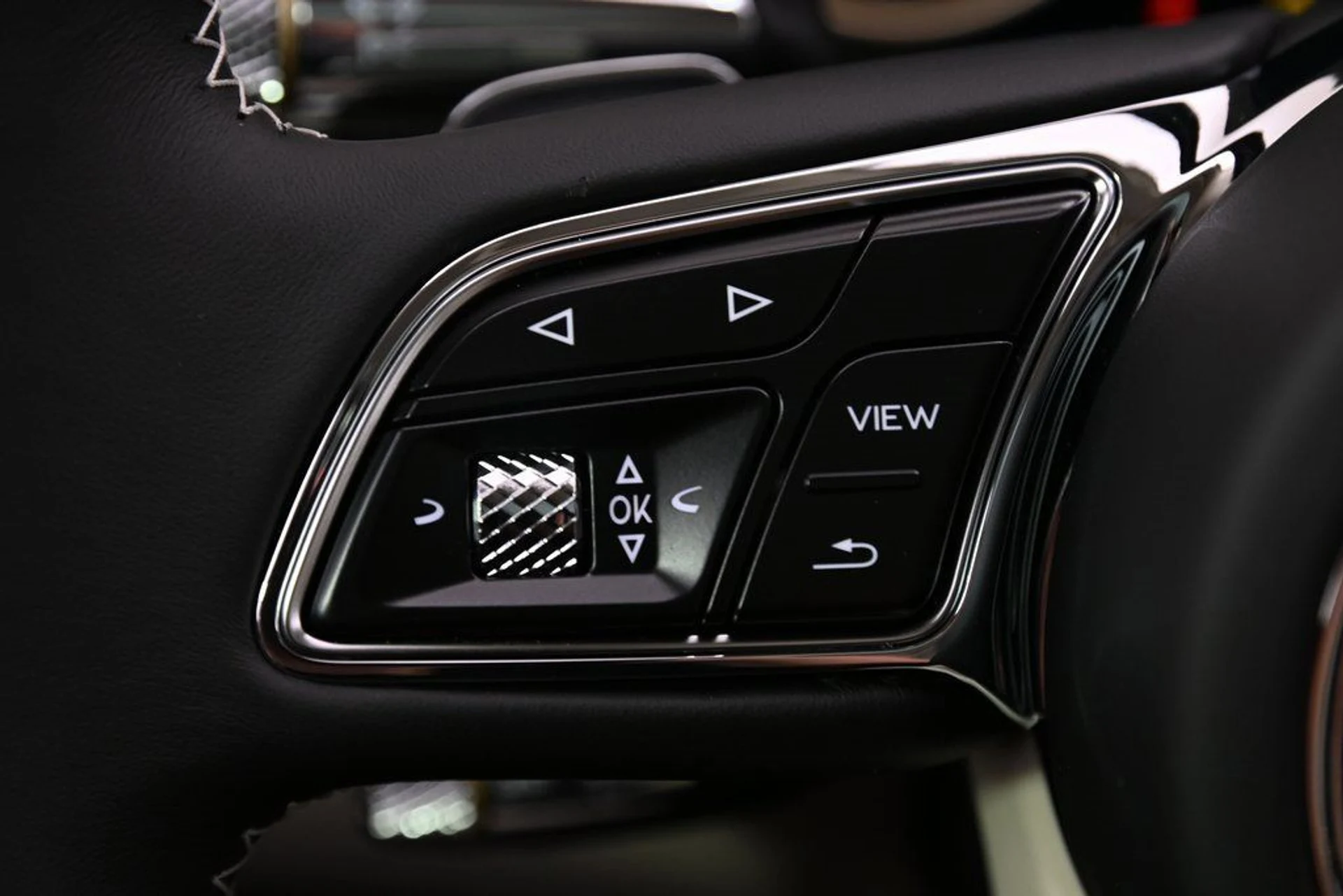 mph037_3012592699_41878c73f4e0494285f3a80176643e1e_2502d3eef9