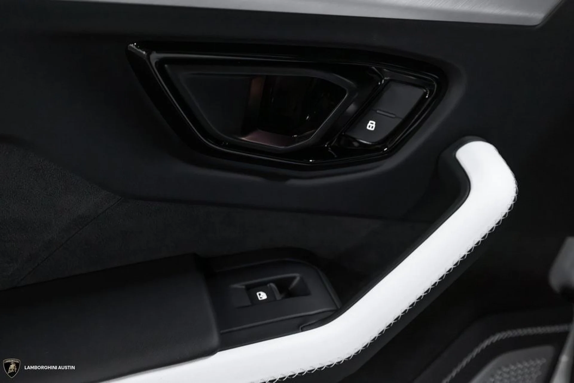 mph037_3018131055_29fbbdf4e89228040dd88273cc29df7fx_9225b4e2f1