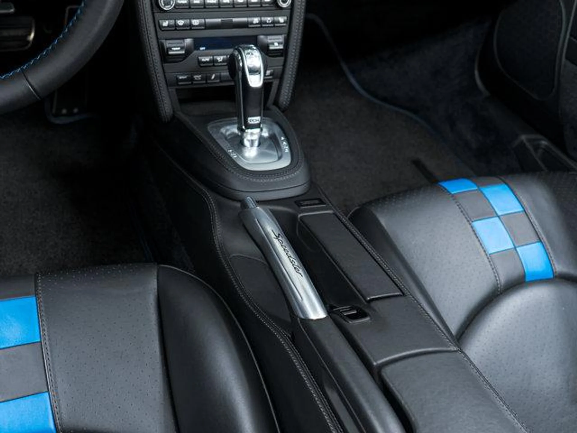 mph037_3018158595_8vu_ZMC_Lhwp_T4_Exhh_AC_W5t_GP_s0_b110009db5