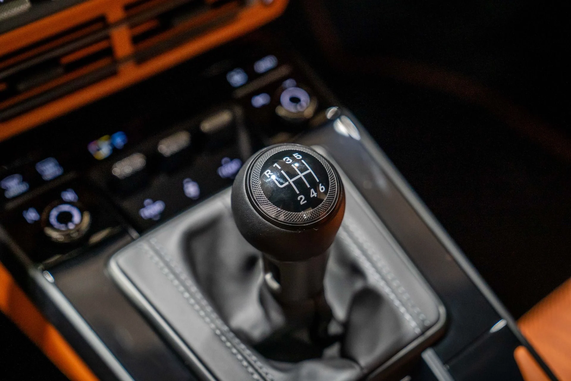 mph037_3021209828_Used_2024_Porsche_911_ST_5341963_1766128393_1453ab27ab