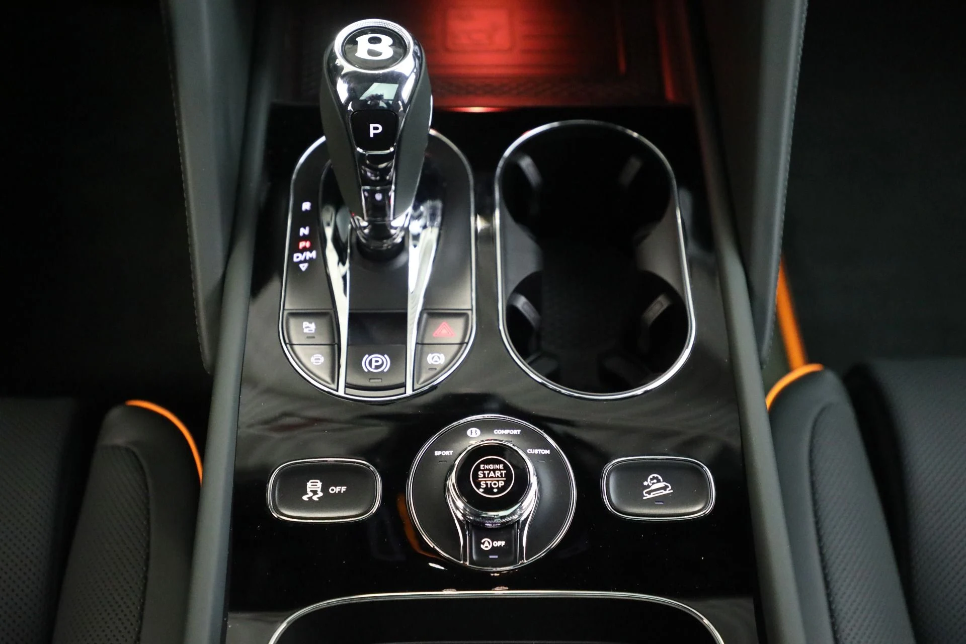 mph037_3029834171_New_2025_Bentley_Bentayga_S_Black_Edition_f857b33a5e