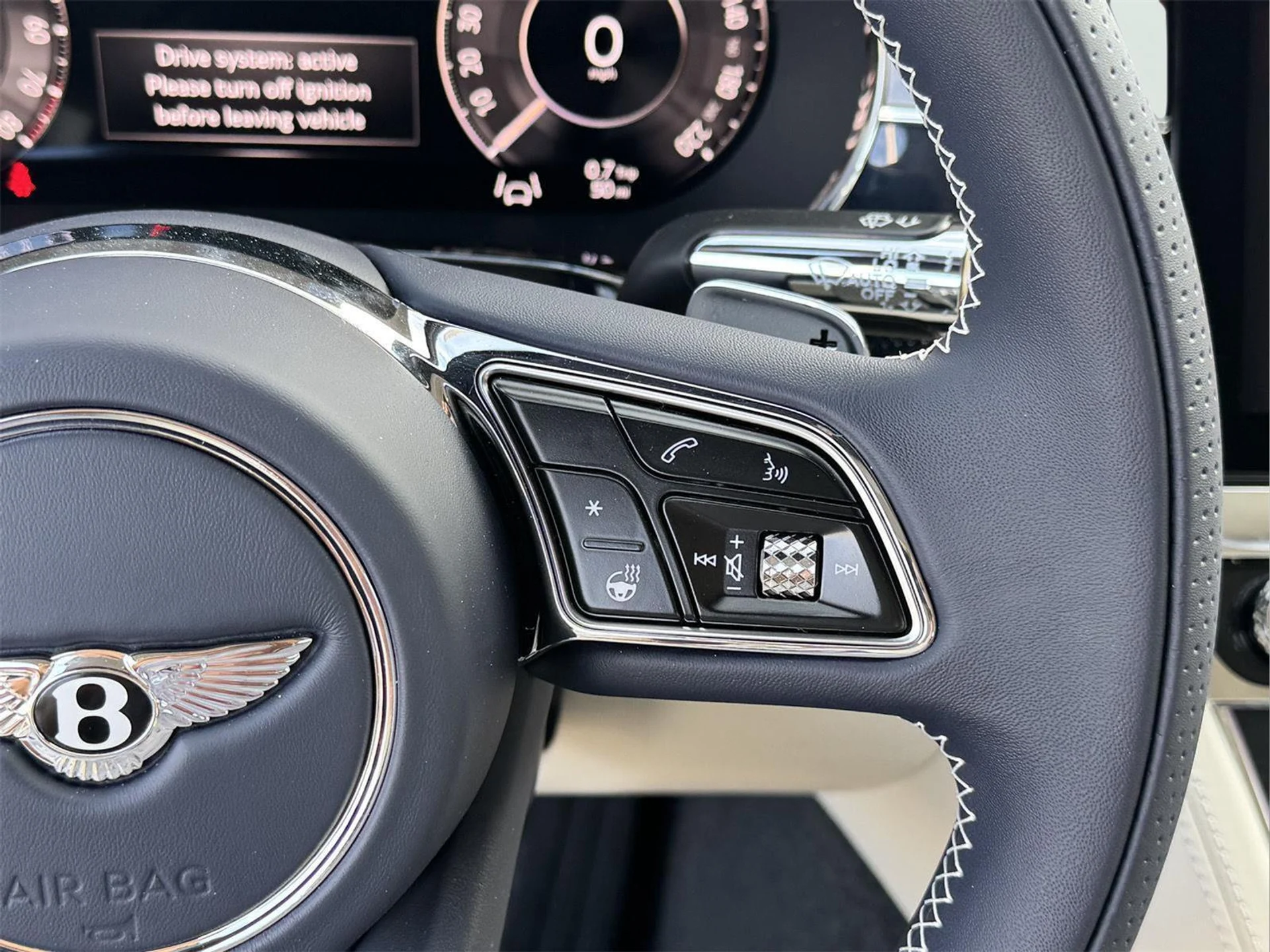 mph037_3032808353_8a2028b233d991d4a621688f52e76998_54f5de802c