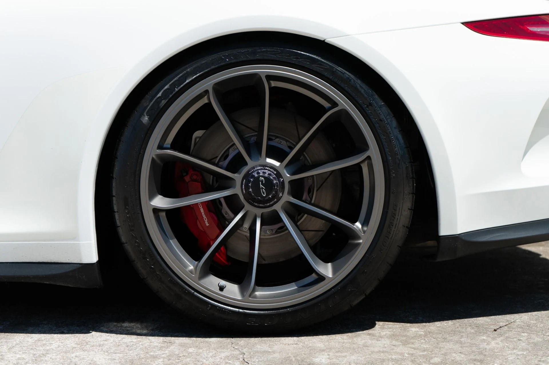 mph037_3033342340_Used_2015_Porsche_911_GT_3_1787087006_65aa0642ca