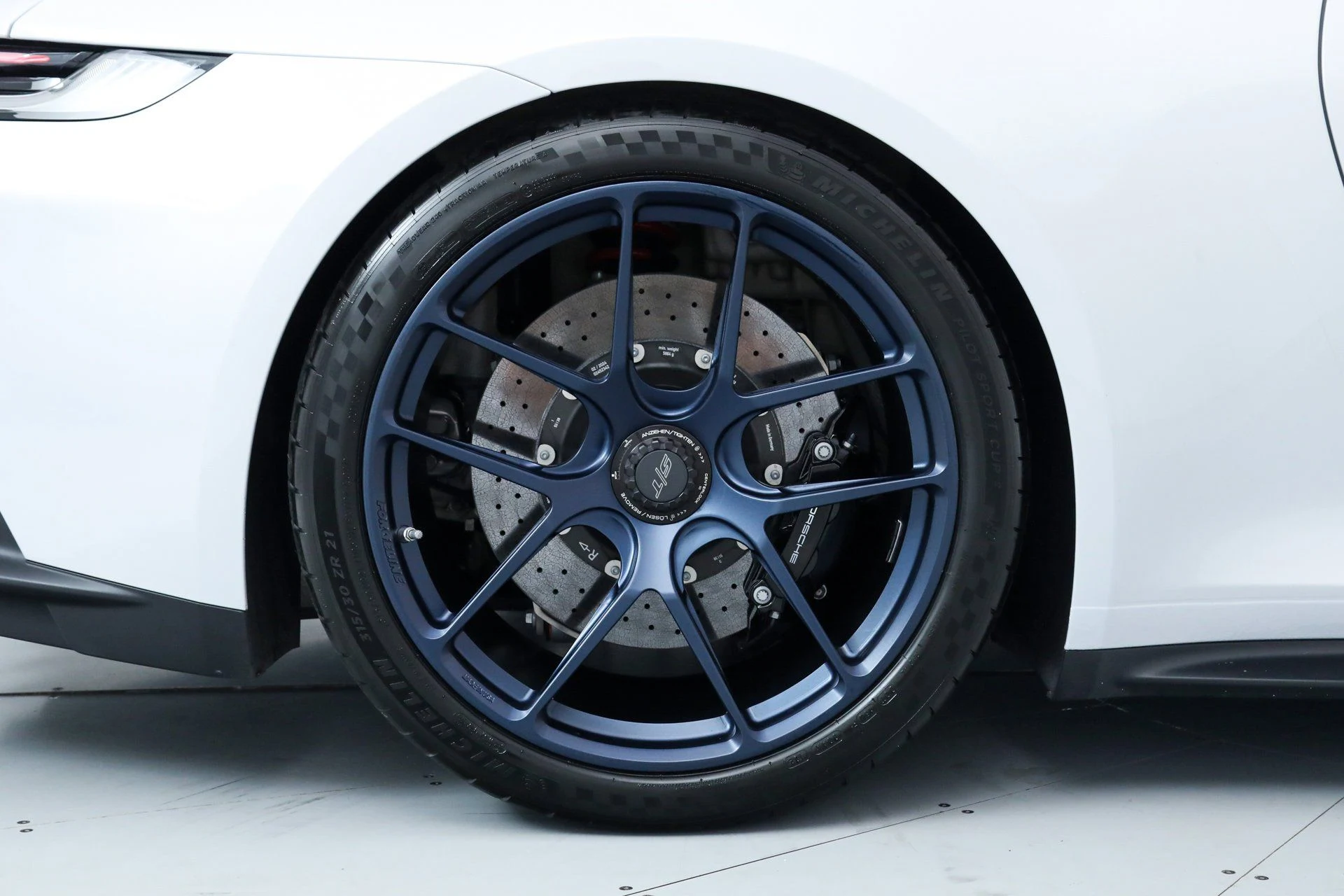 mph037_3040597395_be05b47dbed44451af035d97afd79737_79770caeaa