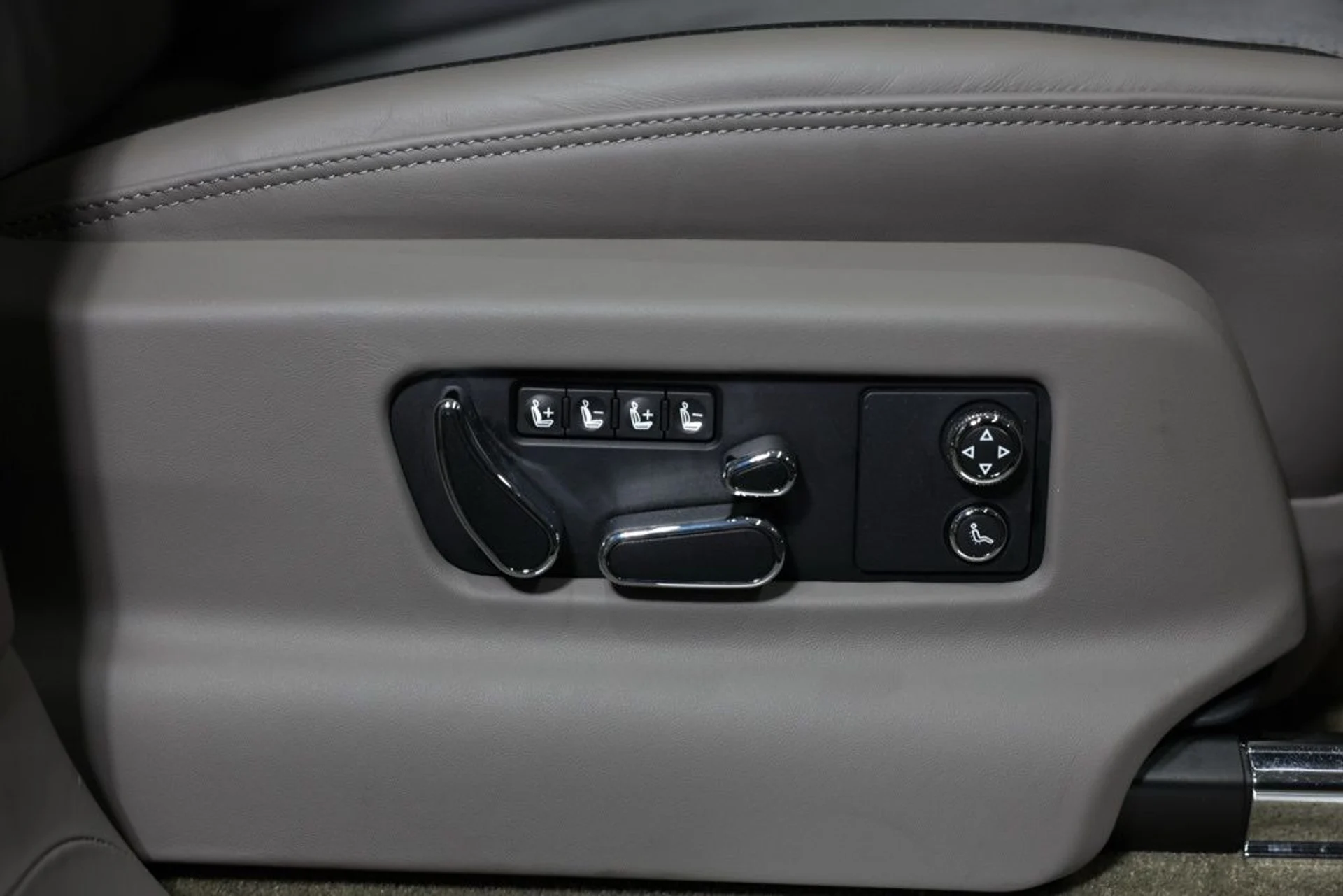 mph037_3054208578_ngdvdlubf8whw25jwhlkaxdv17q8_3754e6c925