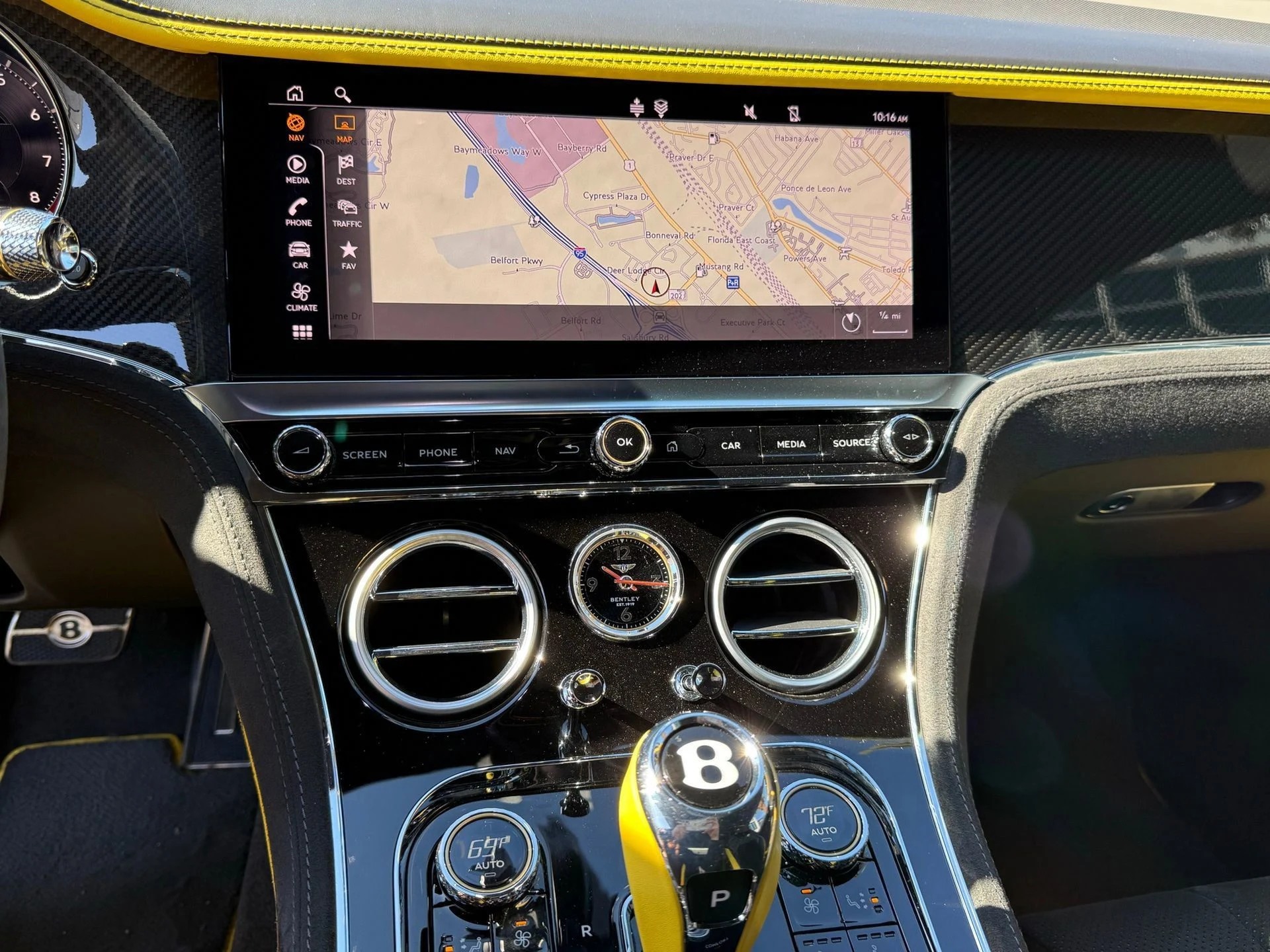 mph037_3056129201_f28ee6caf5264ef8809427e3dd30c860_1331ecf945