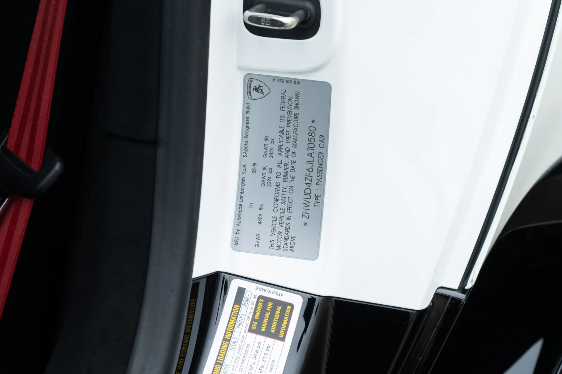 mph037_306321689_Used_2018_Lamborghini_Huracan_LP_640_4_Performante_1784070593_8631835192