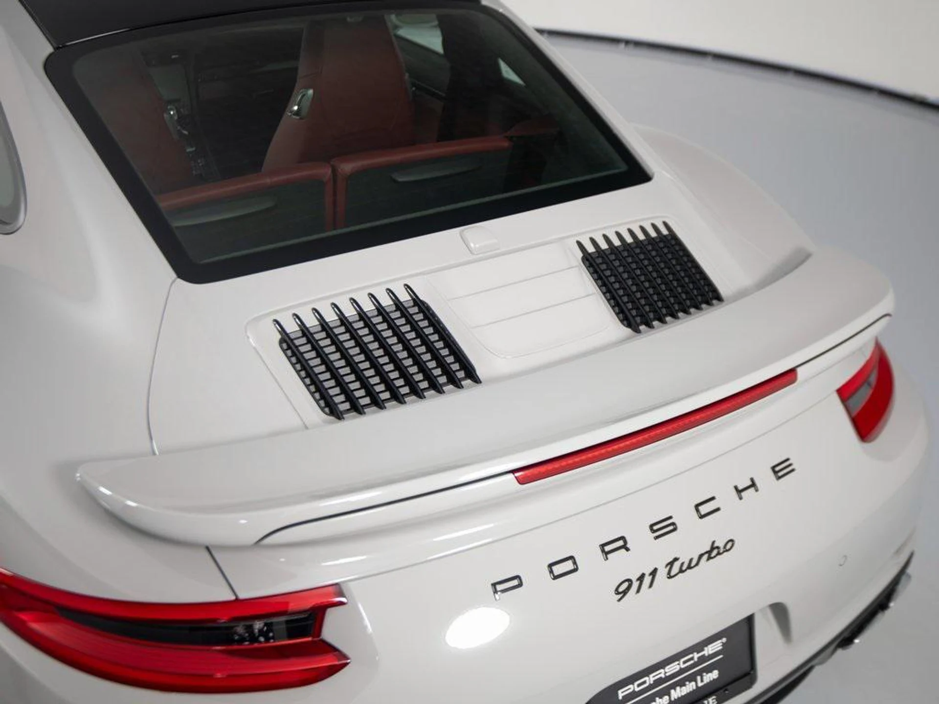 mph037_3065868049_EX_54e8j4oq_Y_Hynh_UP_Ylpi_X3k_Os_270a8256e9