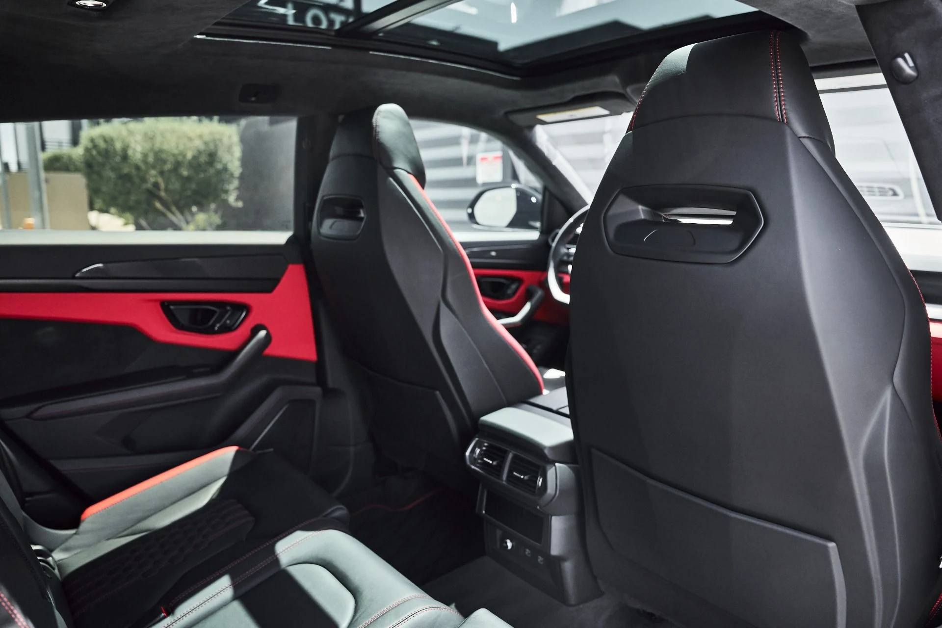 mph037_3066683908_Used_2023_Lamborghini_Urus_S_1781228809_5778e9da09