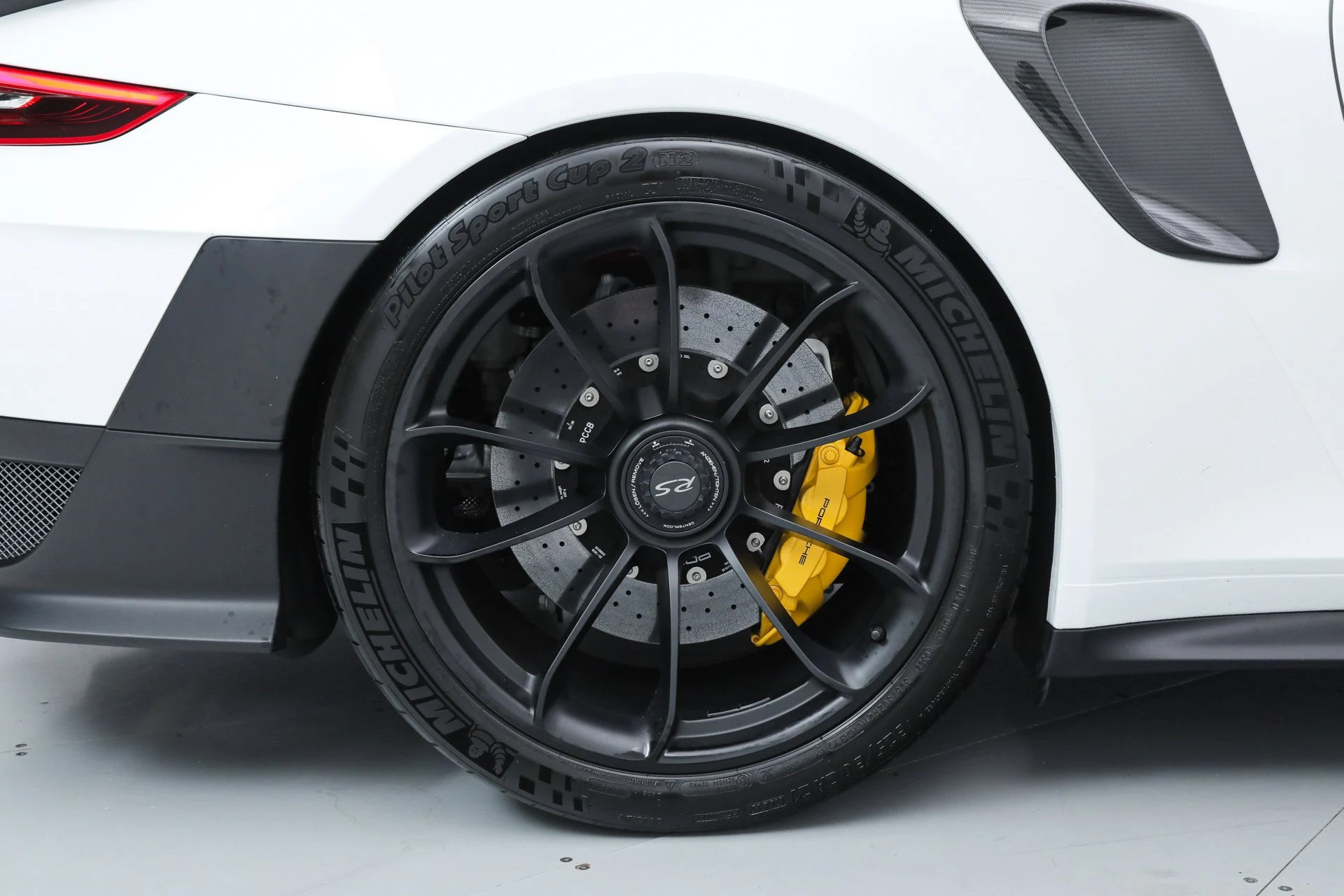 mph037_307645626_d15f1f9c46c53b403963e683421a5ed7_a9f4170cd6