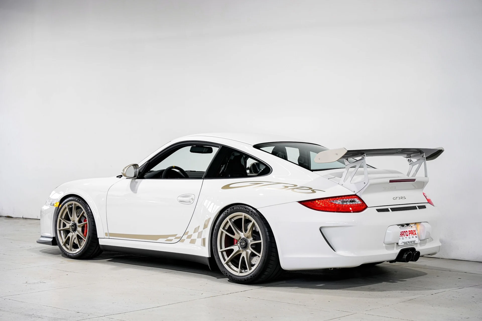 mph037_3085823118_fce4c31322b17aaa5d8f23a7ce8e3058x_1808f0b117