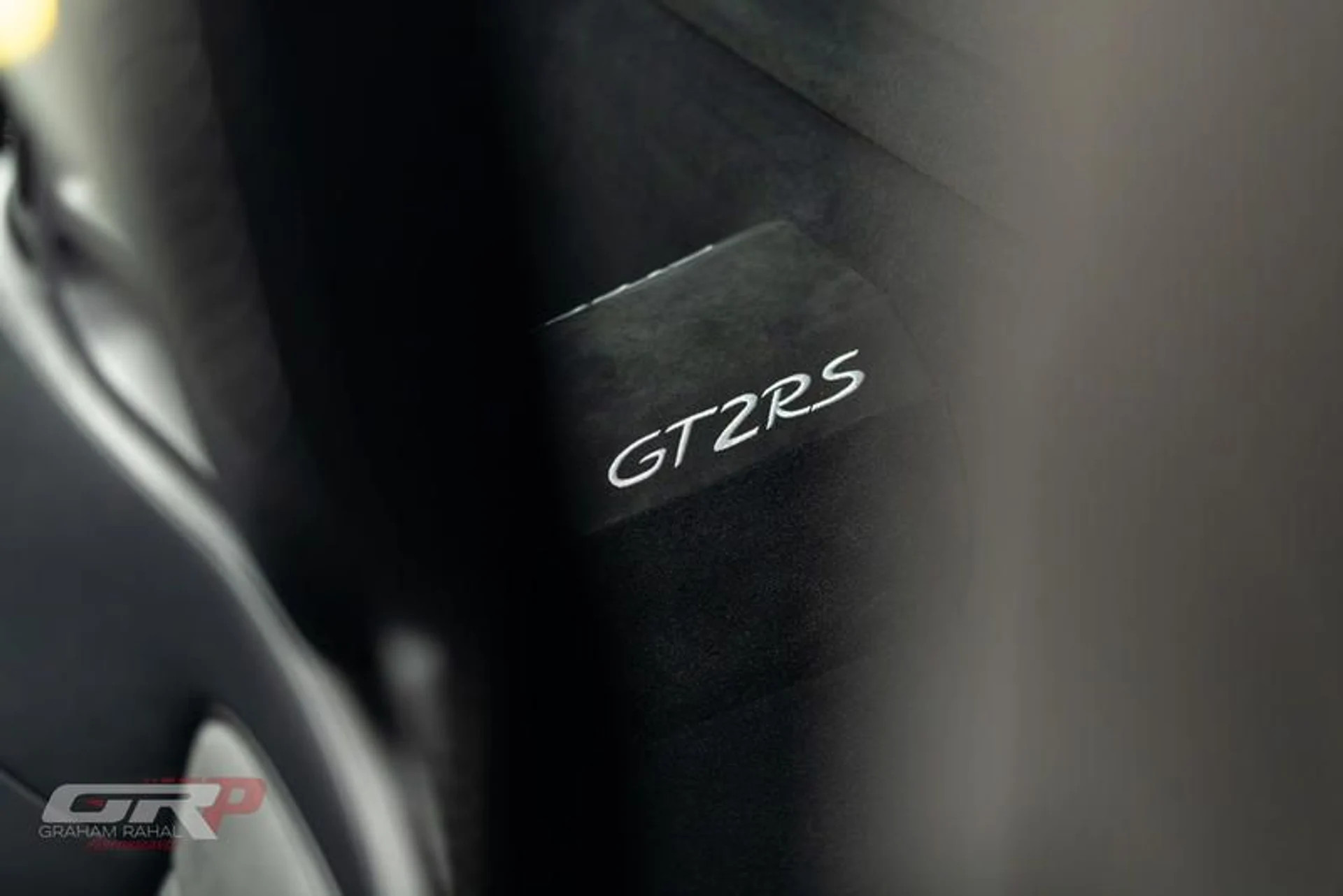 mph037_3087366440_690_CACEE_3175_40_AD_87_AC_F8_A03_A79641_B_067f96b0ac