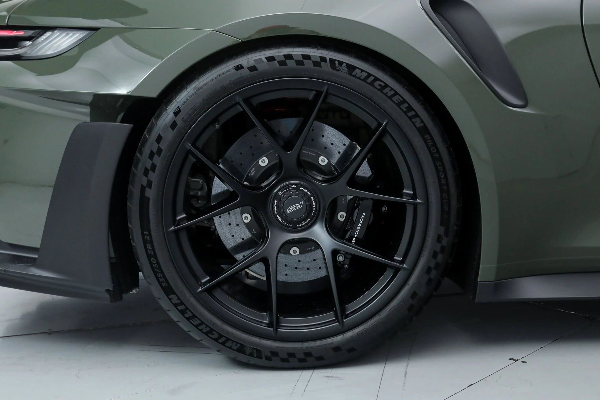 mph037_3092448626_2ac8c27b0ee8acce31a5852ac2706c05_54d6f36bf7