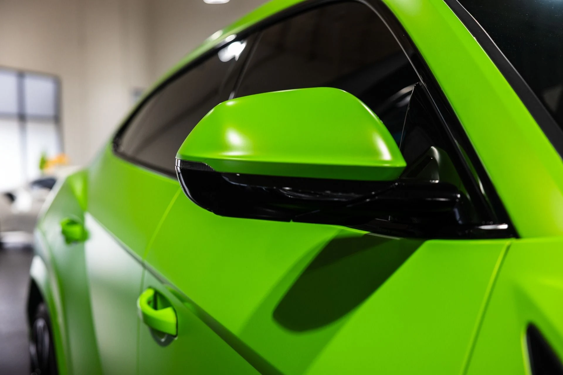 mph037_3092548813_Used_2021_Lamborghini_Urus_Verde_Mantis_Pearl_Full_Stealth_PPF_1764949074_69264ff890