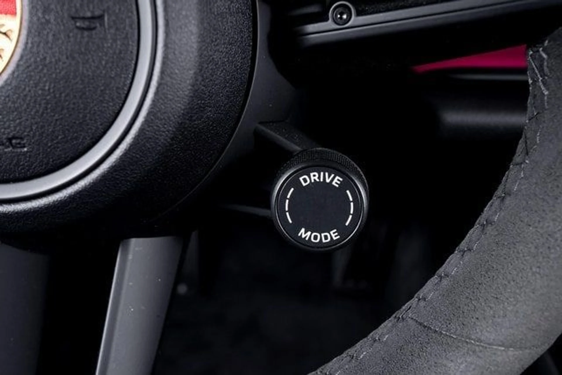 mph037_310296915_ce6ca13cf3a1c0043f2e202c194e5d60x_b1a2797fcf