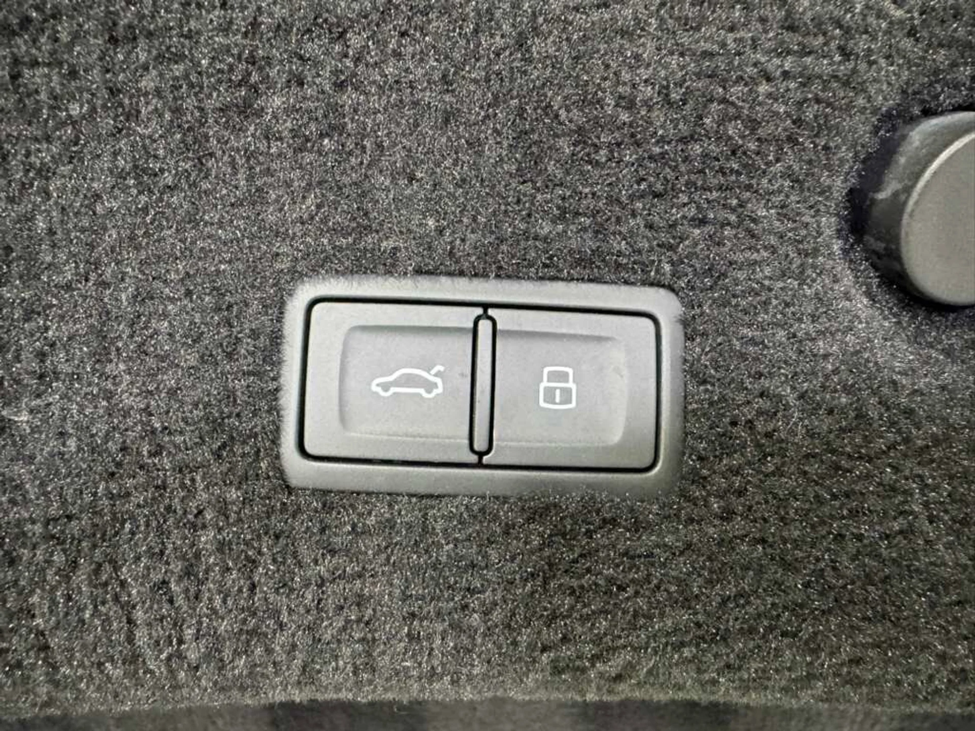 mph037_3103616804_9b964b61396956113588755f1605f1be_910de6ccae