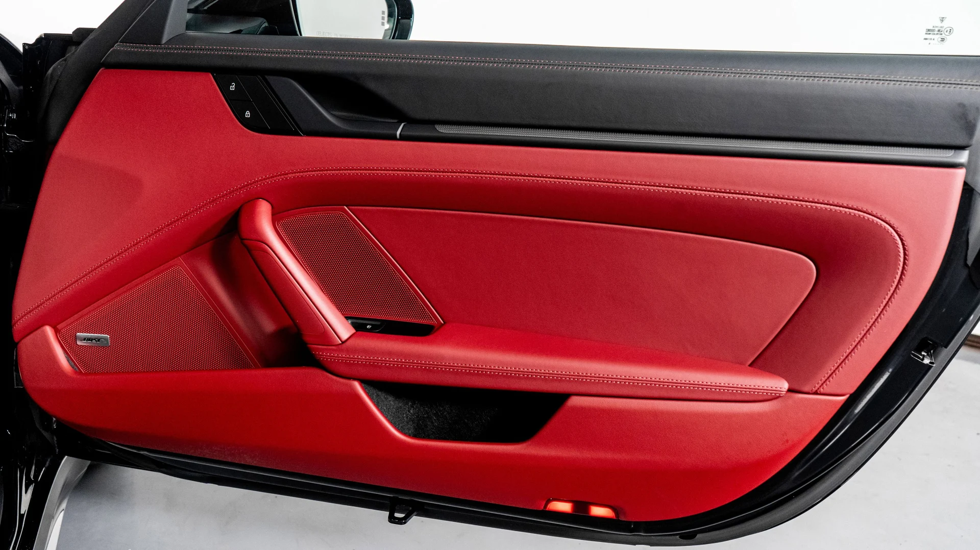 mph037_3107595896_content_homenetiol_com_2001243_2130496_0x0_f80729c55c5543d4a95876cf2916fdc7_f028dcd3c0