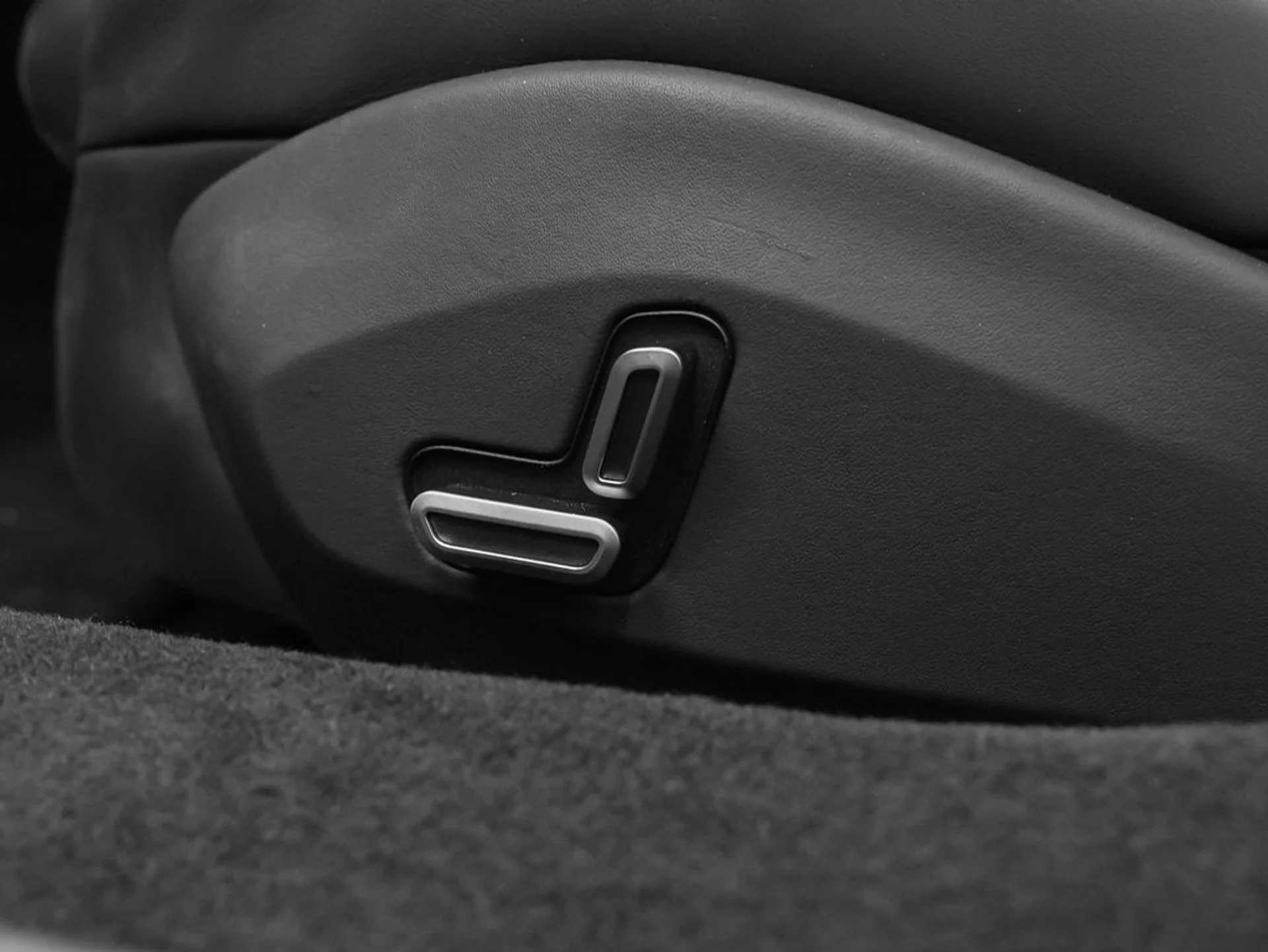 mph037_3109370185_38_ff2022634f