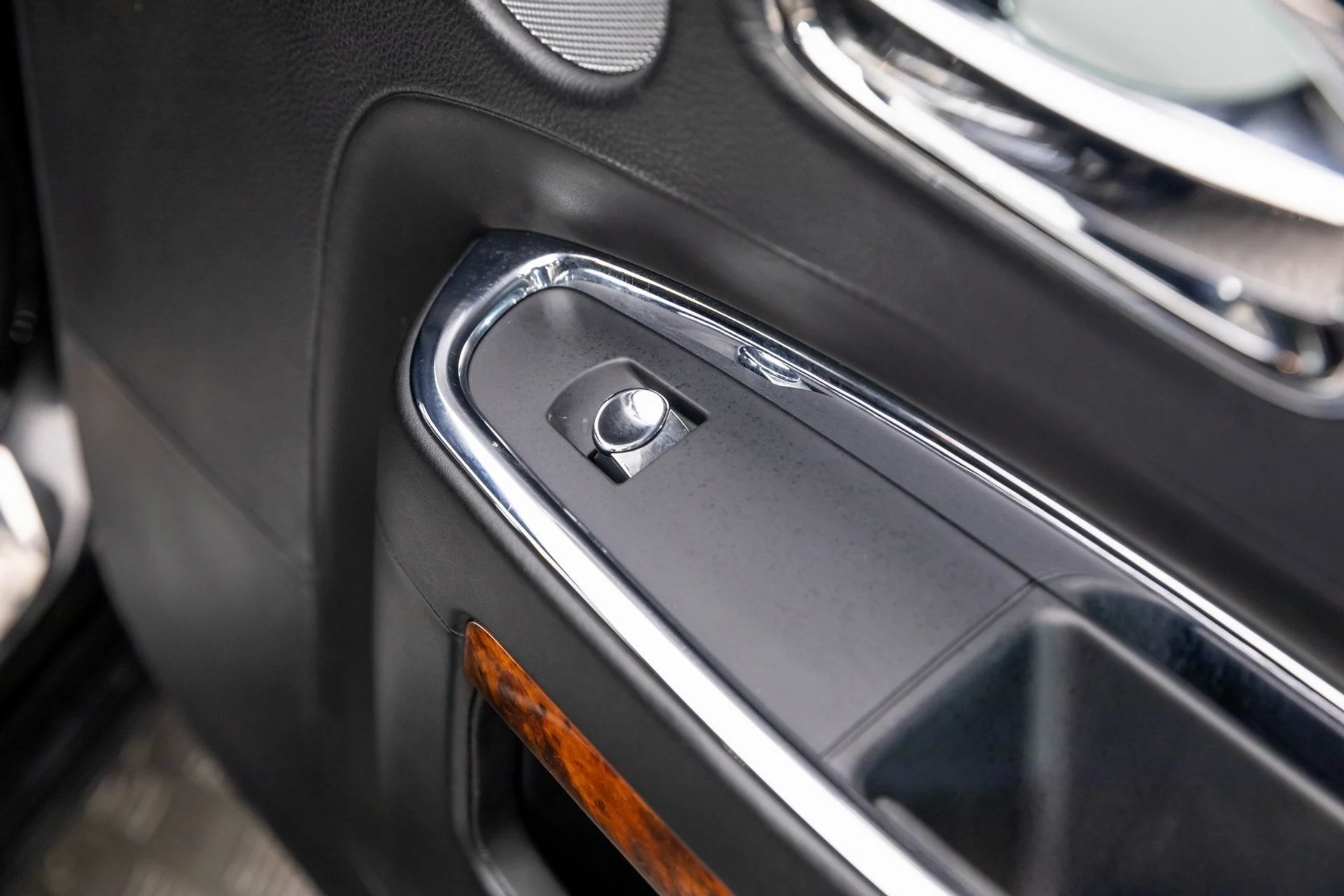 mph037_3122271842_38_a6322215d3