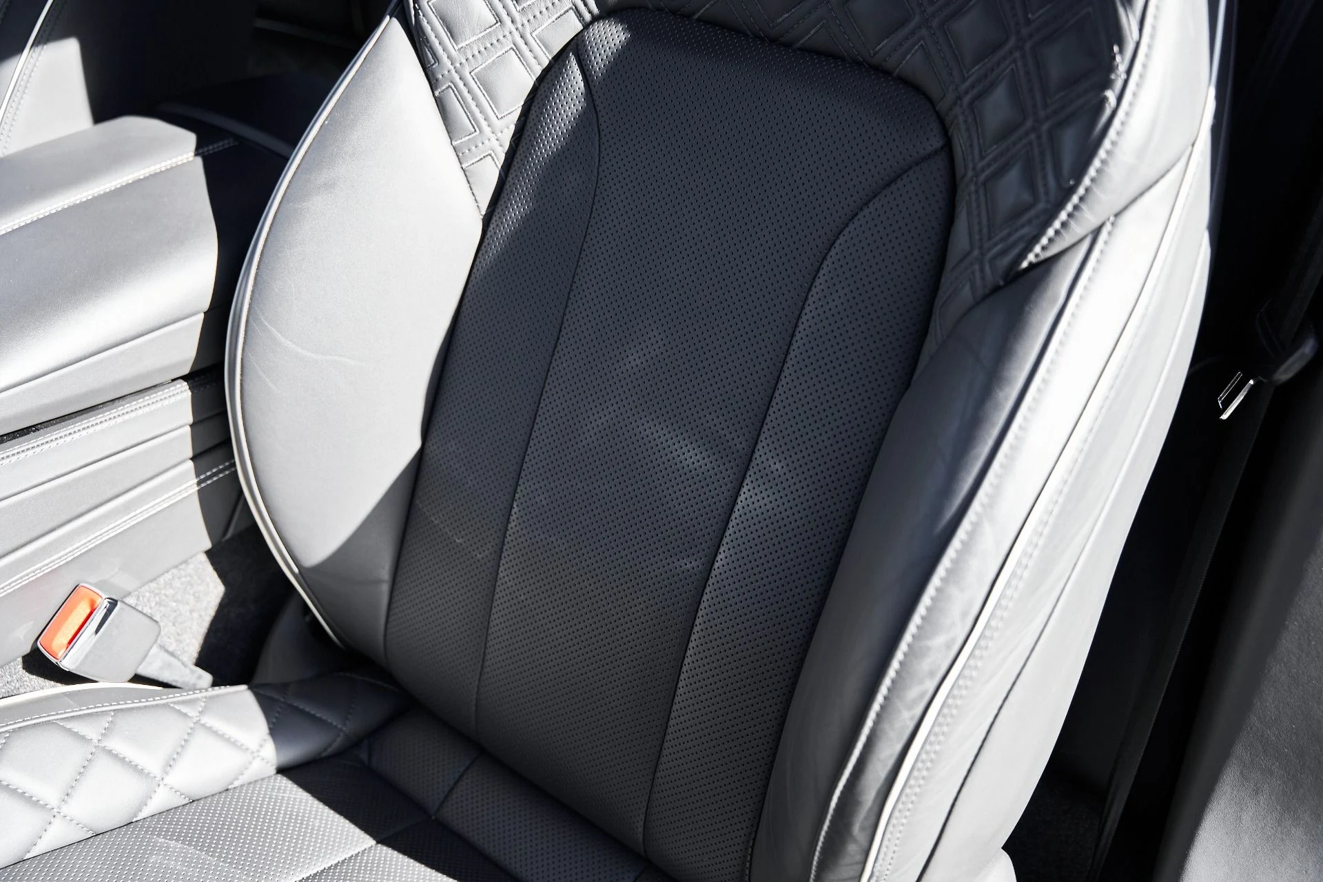 mph037_3129542568_Used_2021_Bentley_Continental_GT_V8_1768615500_fca4695d87