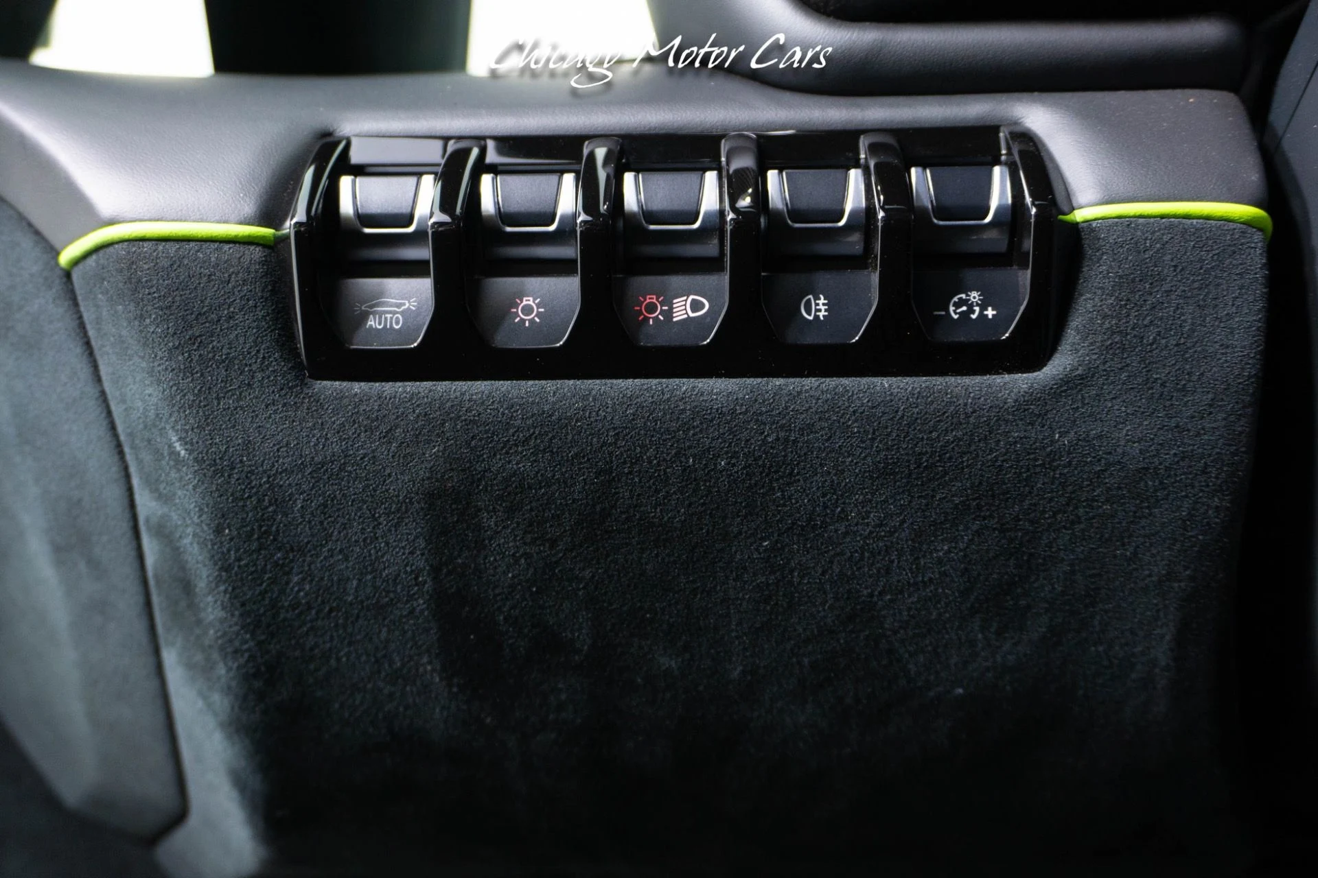 mph037_3131697011_13065_p38_l_c199d20351