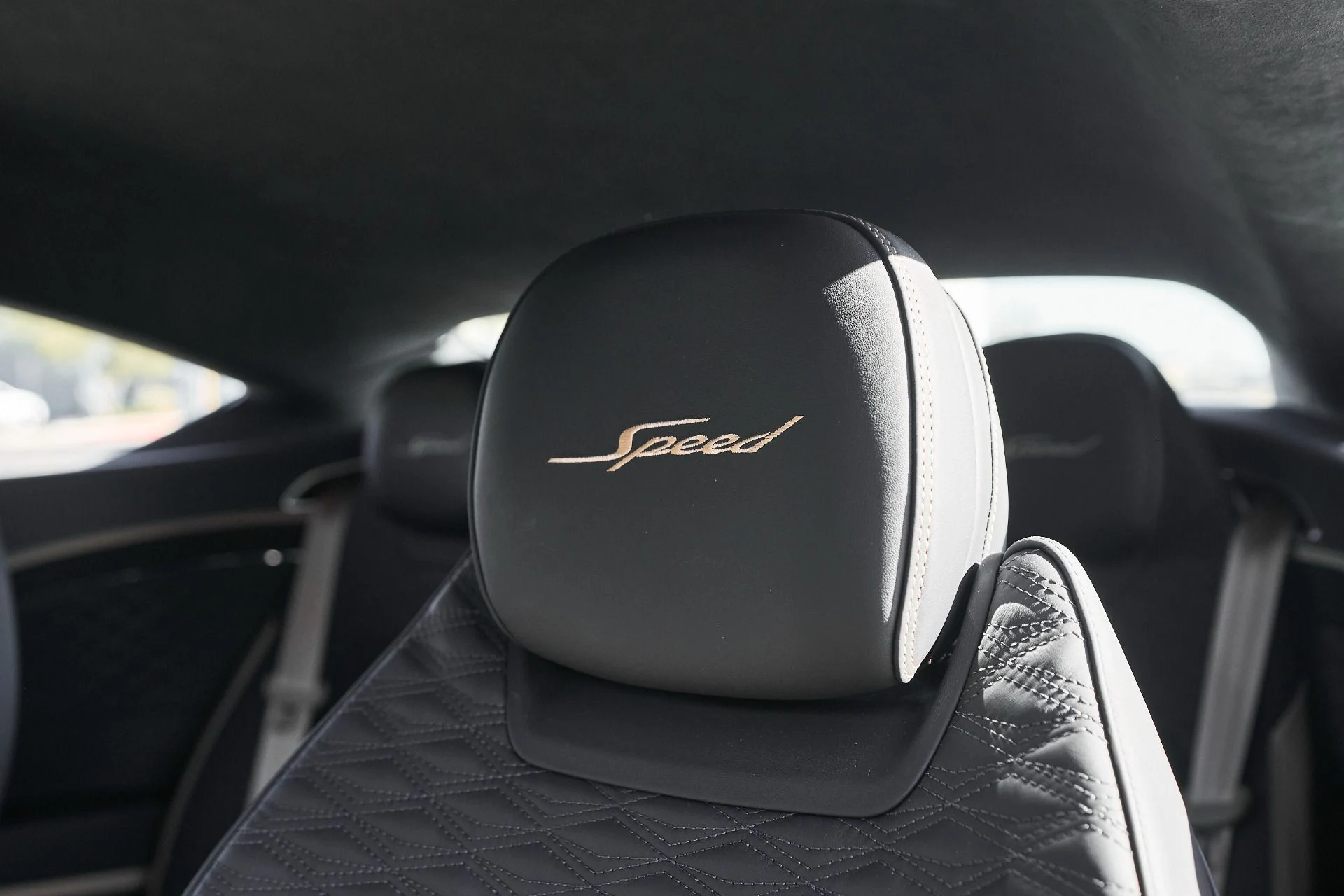 mph037_3152885696_Used_2025_Bentley_Continental_GT_Speed_1765227179_f5e548563f