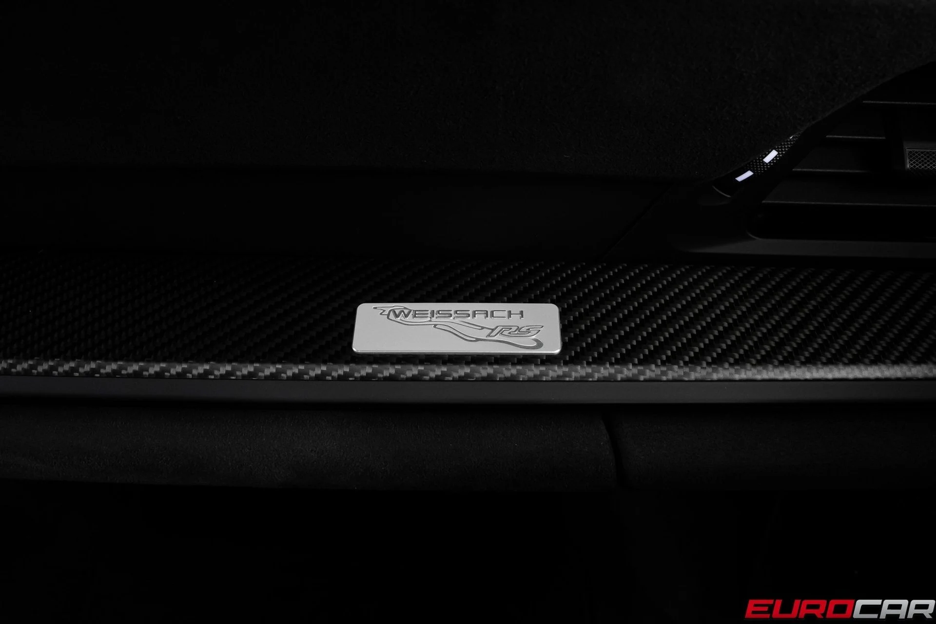 mph037_3159970268_image_38_579e5260fe