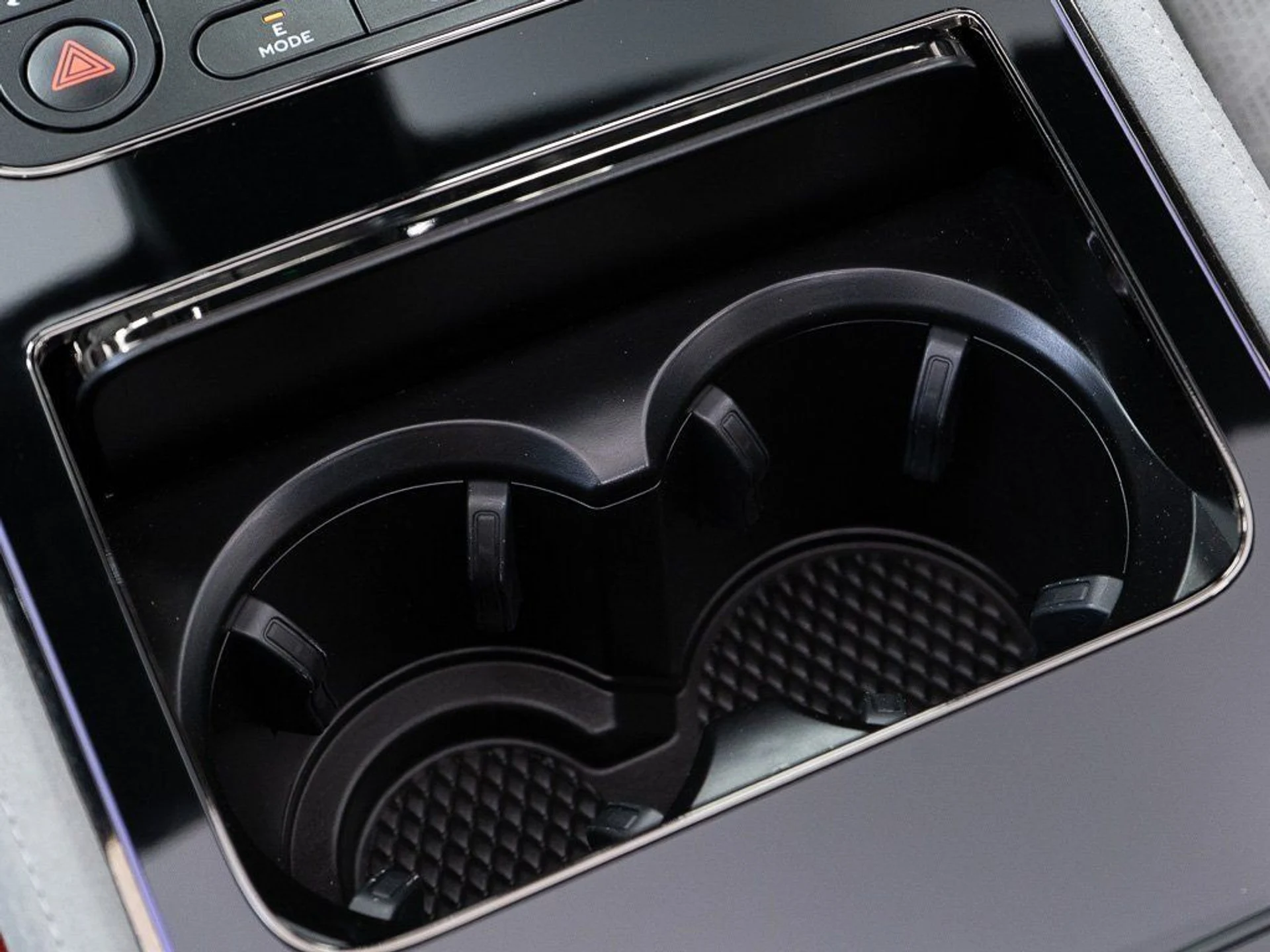 mph037_3160345445_258778f456c86db816a9309f1e129f0c_f98ef790a0