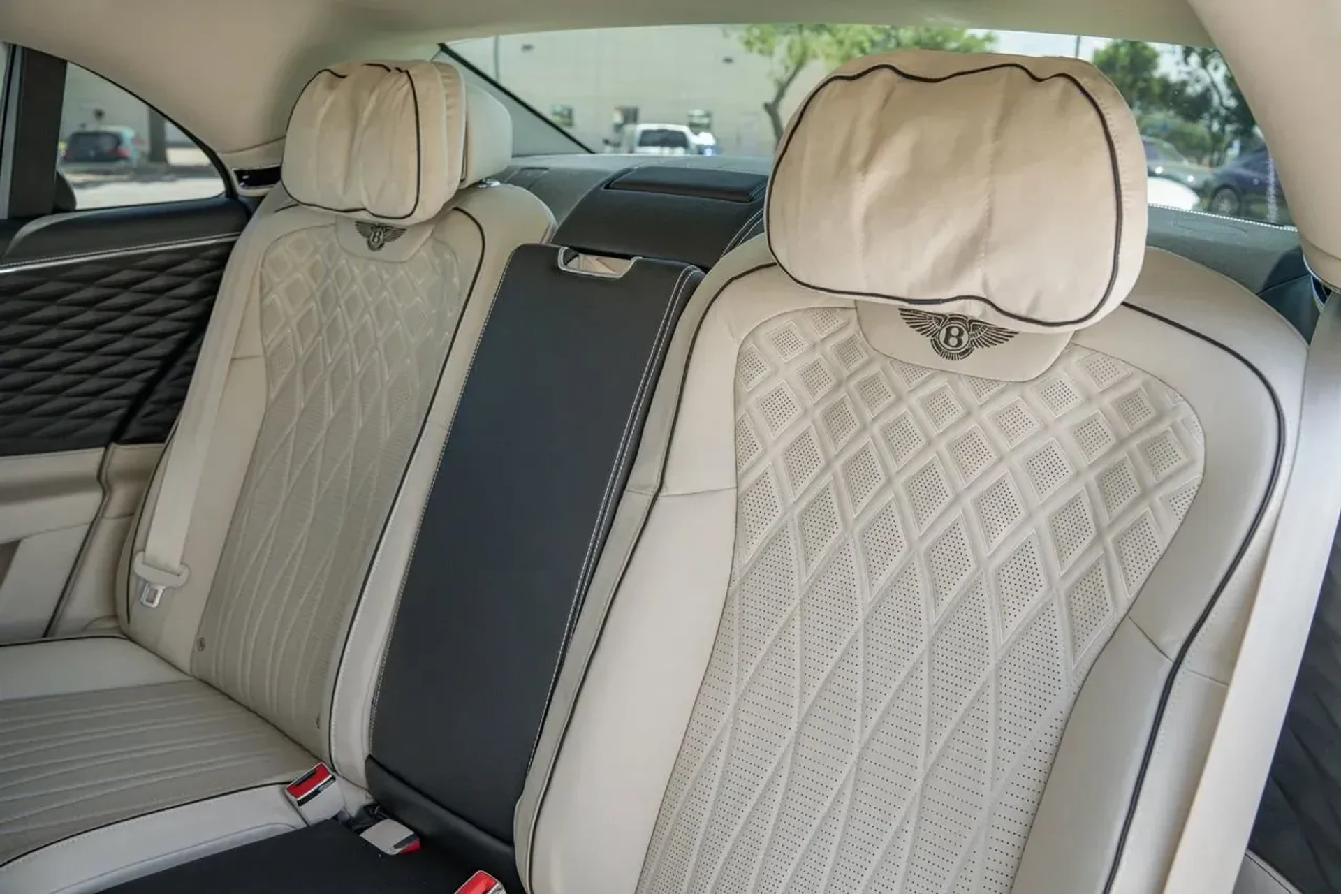 mph037_3163772871_186126867f2a4480a2444d9259c84d31_2d2a7eeadb