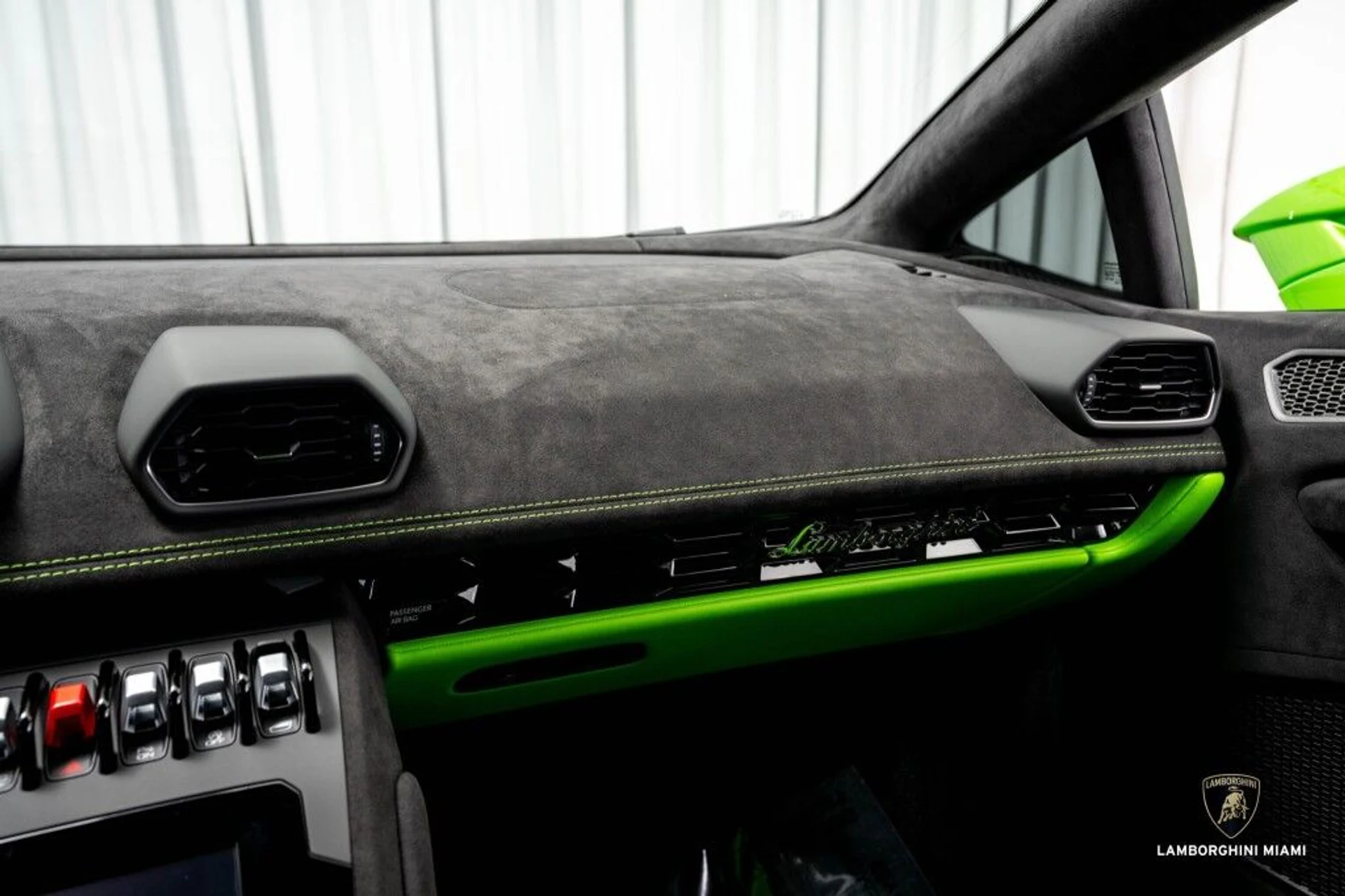 mph037_3172504927_f681ada01807ab5ed0964c4195cf7188_c131550484