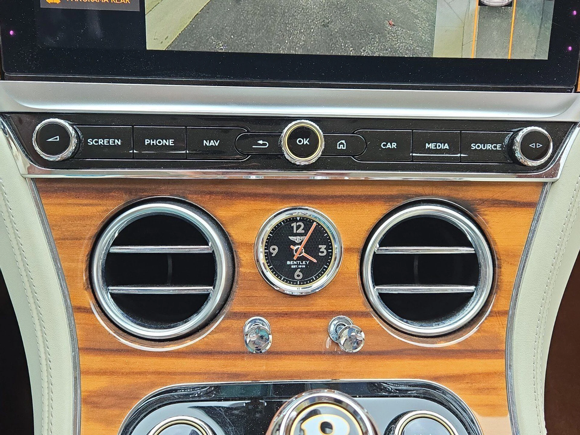 mph037_3174505593_900dee205b1b97fb4eae2e0d78a7b5fbx_c4bbcbe726