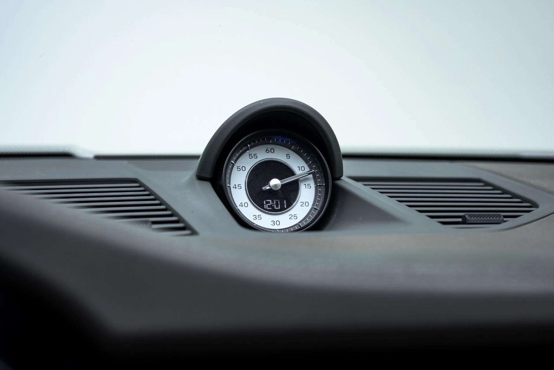 mph037_3193021112_Used_2021_Porsche_911_Turbo_S_1776281048_7d2b952df1