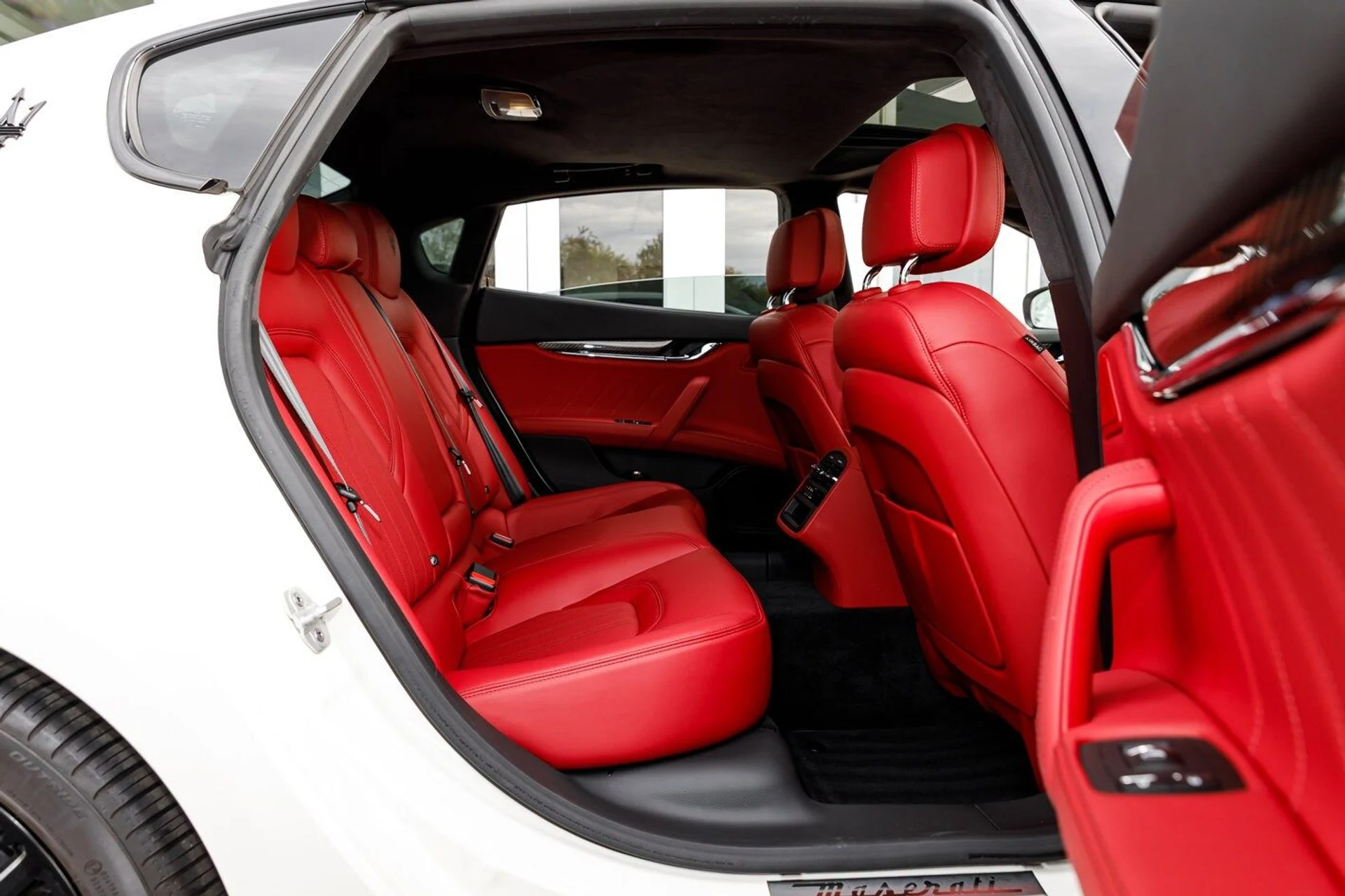 mph037_3200449980_756e53efe752ddce771871c33313abf1x_a8666ad0a3