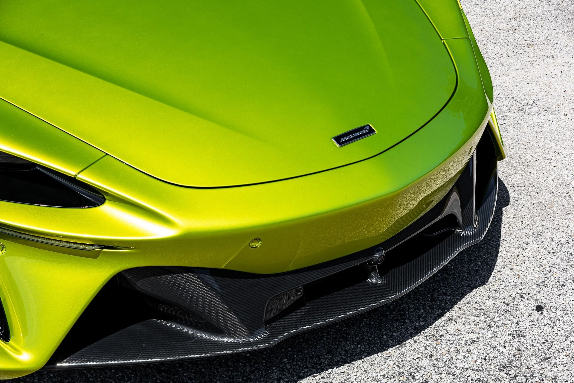 mph037_3205722639_287_p38_l_1033228b45