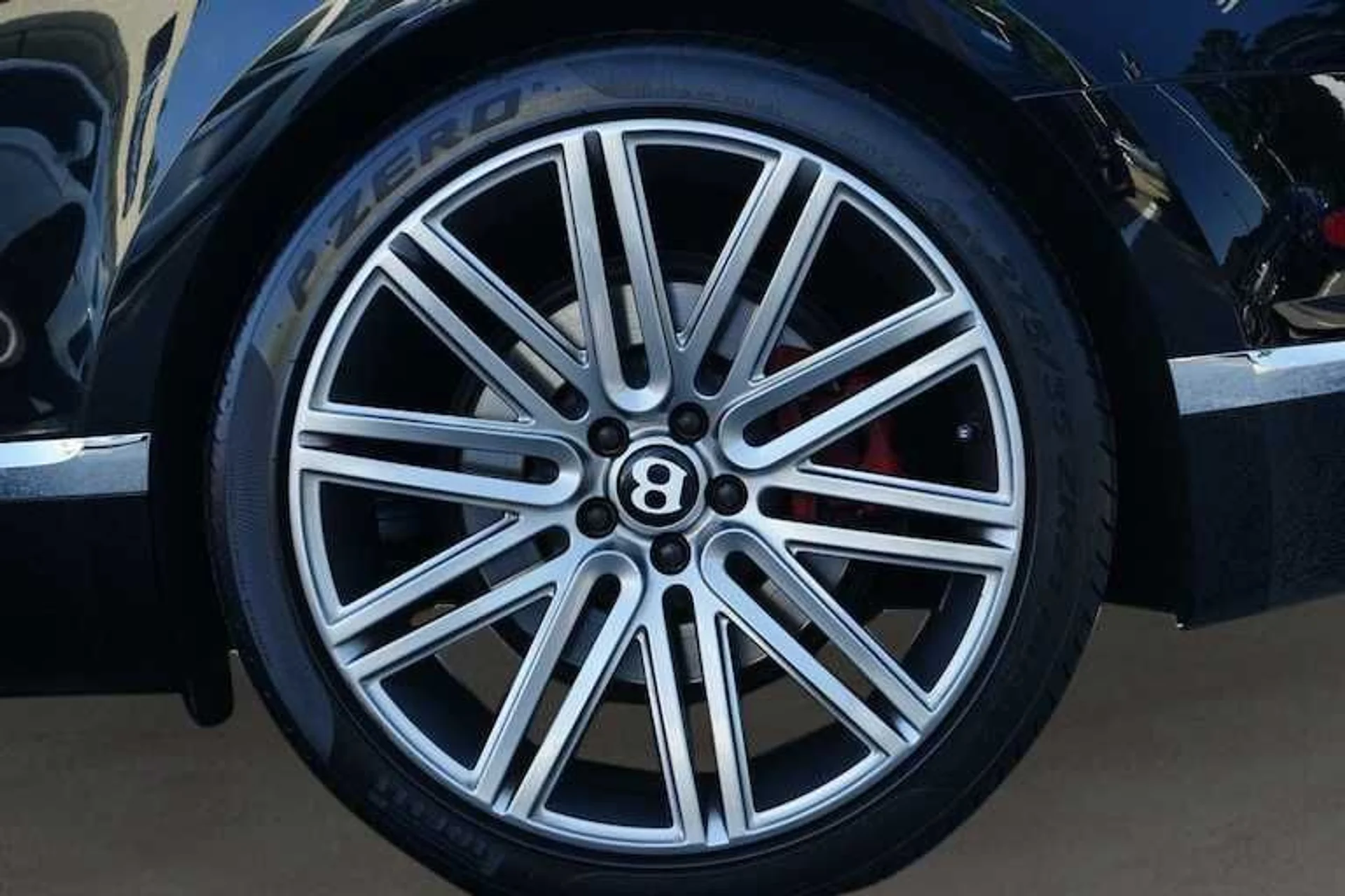 mph037_3210091984_b103dee2d90a341f985f86fe9674dd5ex_cc29c5b4bc