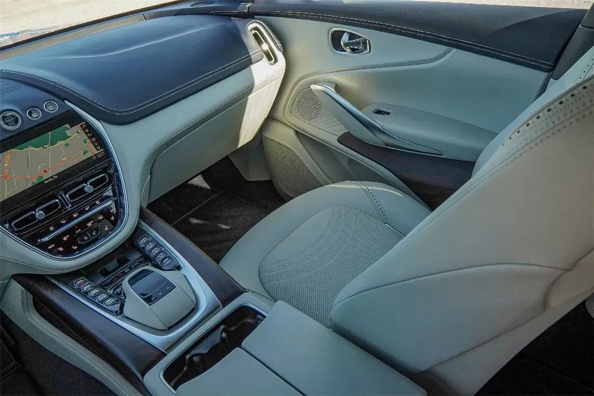 mph037_3212960245_169ffe7267c14f03b74054fc073a6e2a_1f63db37f4