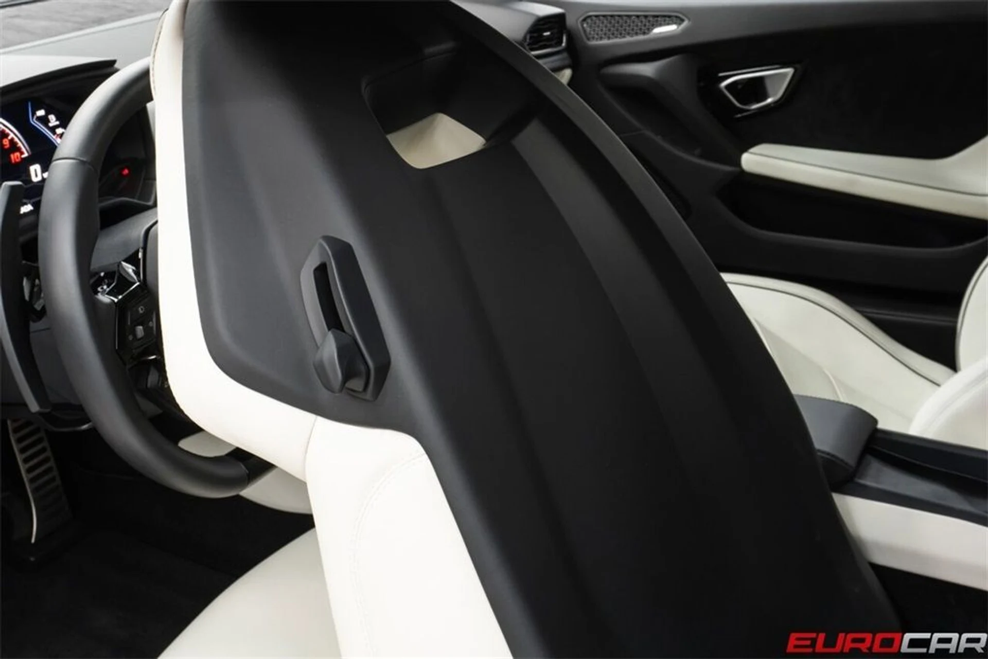 mph037_3217327547_image_38_4f1ad06419