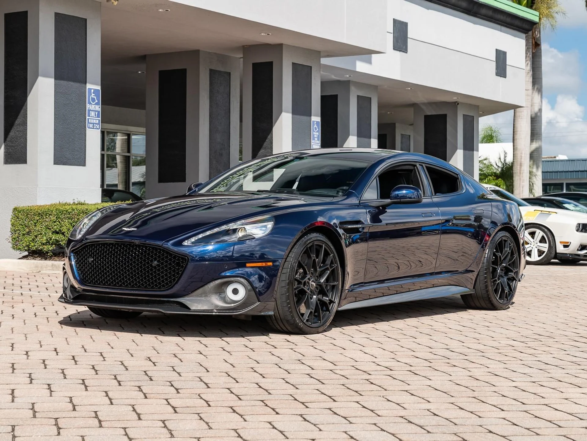 mph037_3221019105_Used_2019_Aston_Martin_Rapide_AMR_1761077162_34aa2903f4