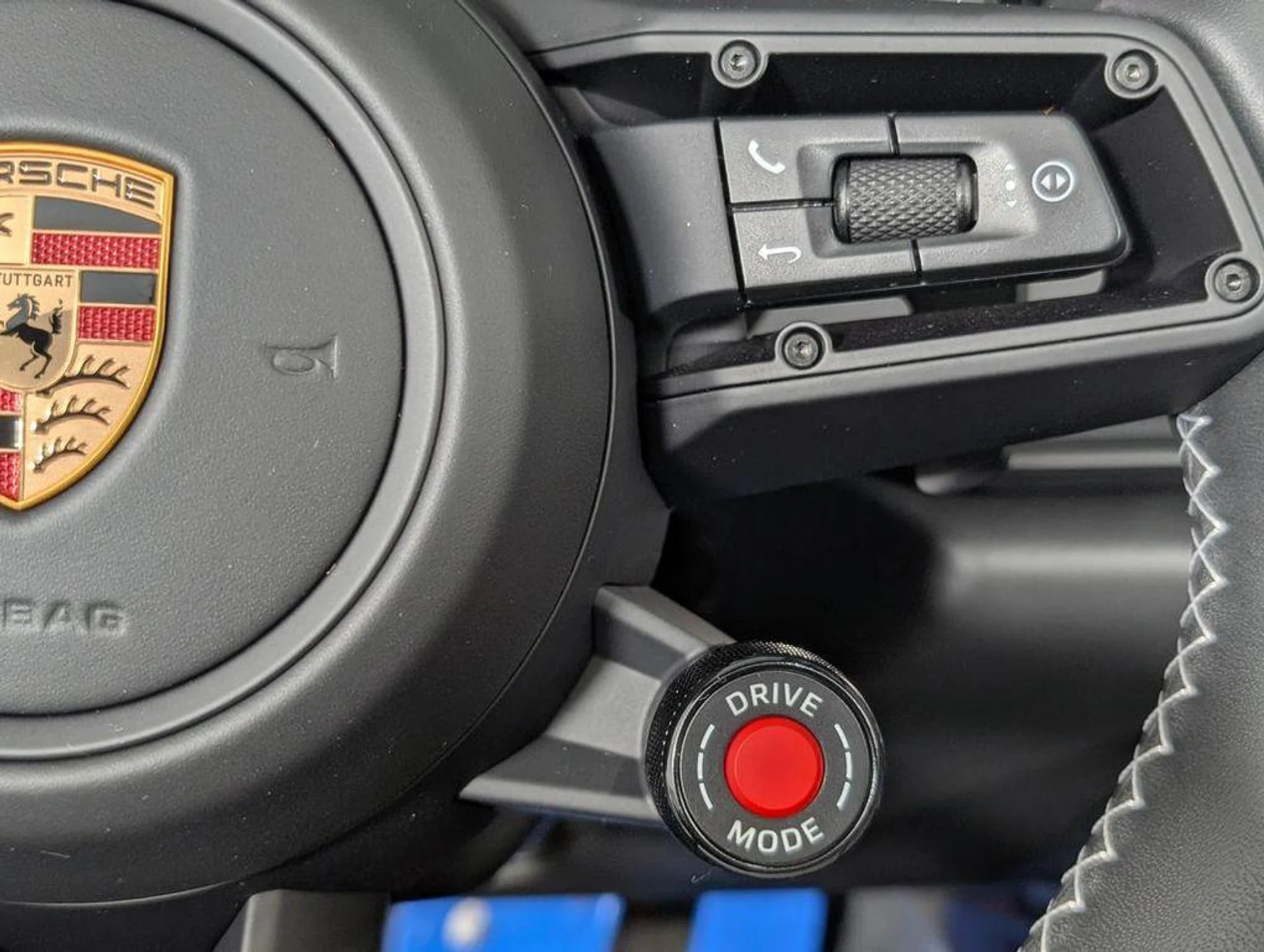 mph037_3243724898_Eeu_Cg_Aa_VL_Zed_Do_Tngd1_T_Pq_Xh_Q_Qk_885ee44183