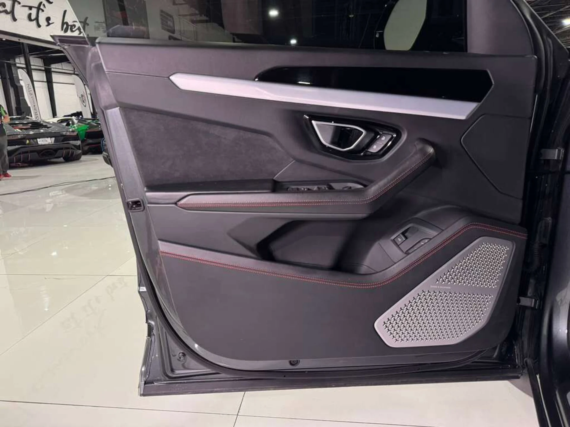 mph037_3245153652_b52003d408186e8f8fff53f4c2f25dcc_ef2adf917f