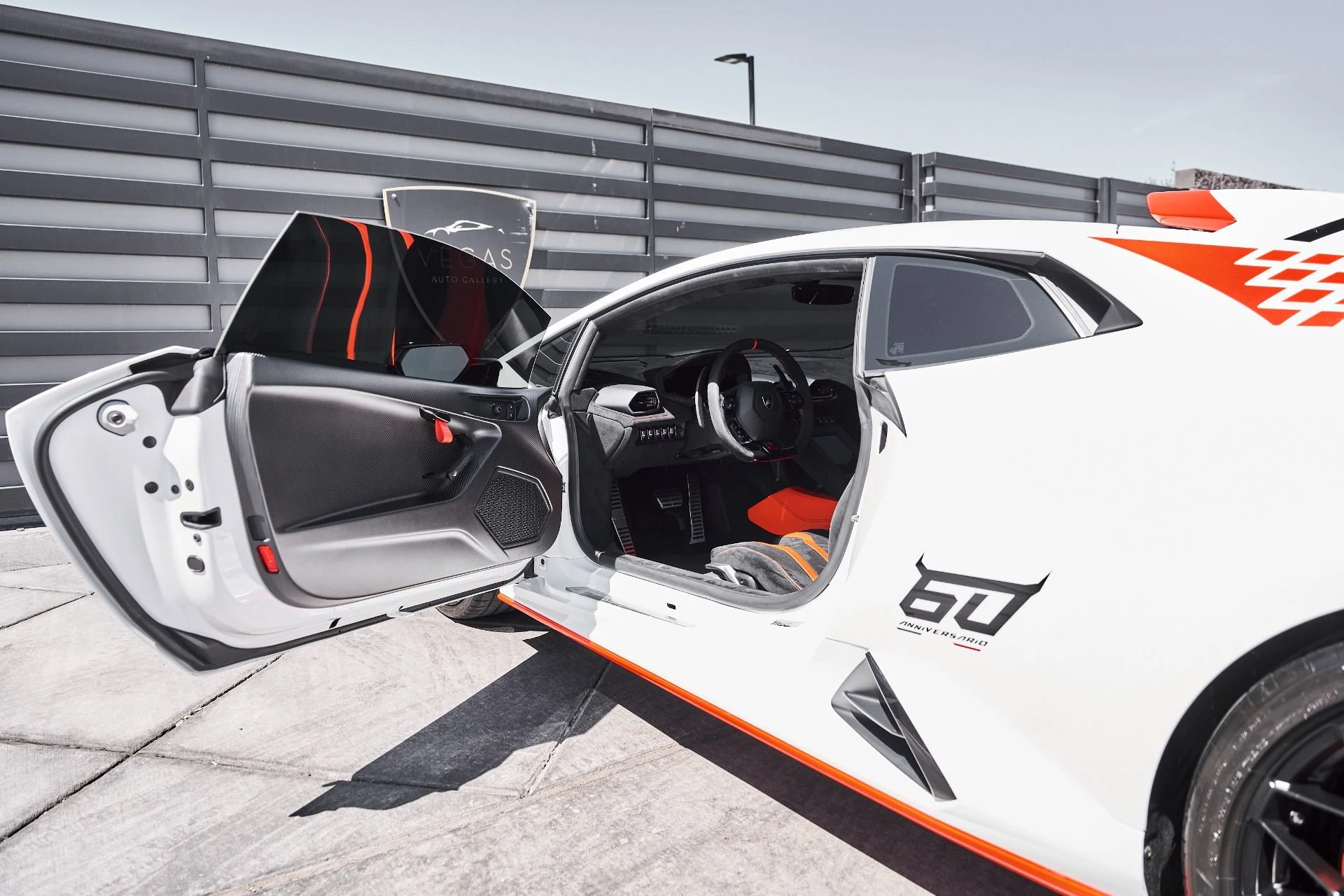 mph037_3247487632_Used_2024_Lamborghini_Huracan_STO_Base_1775782813_3d8312a192