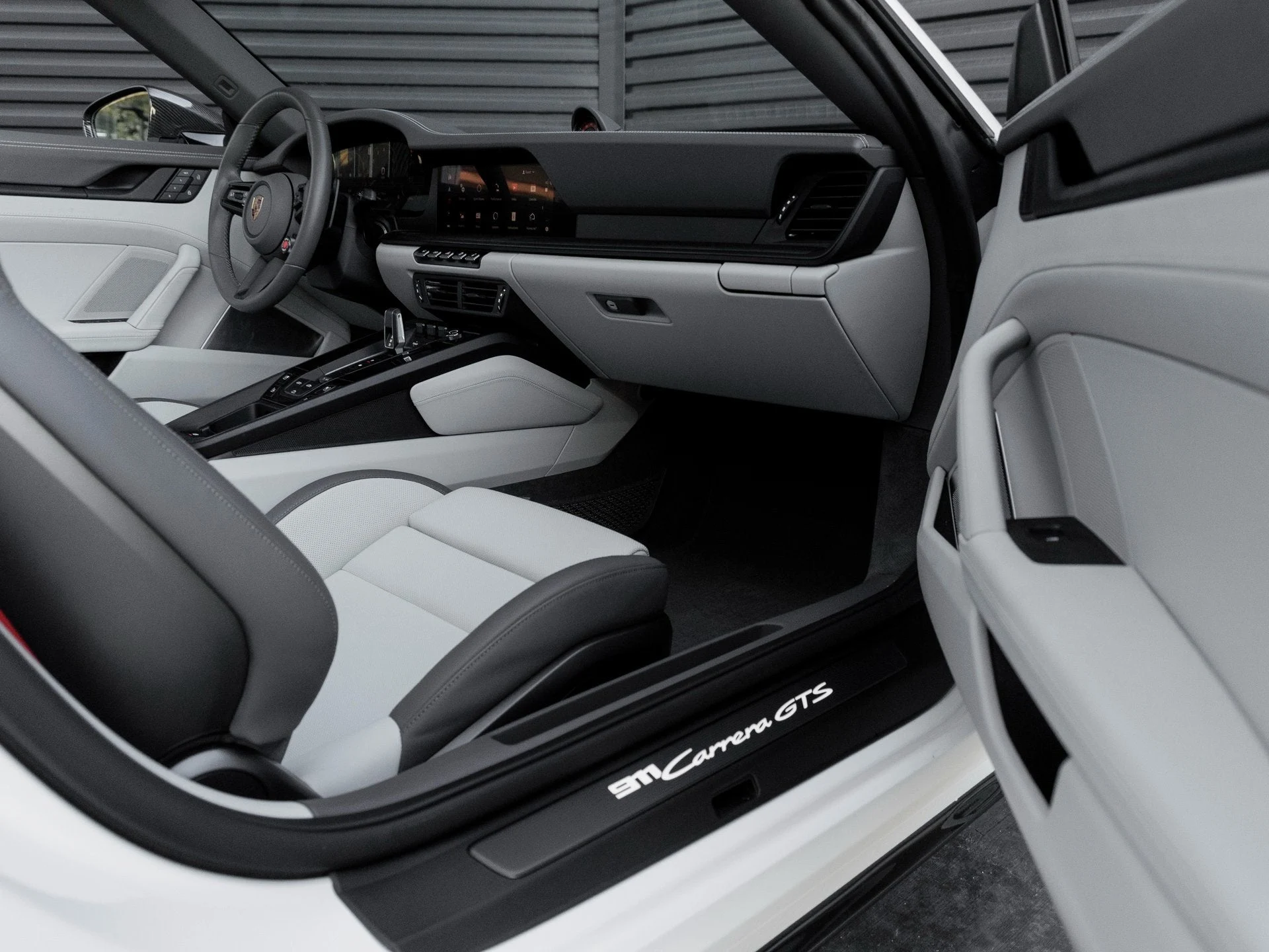 mph037_3249389995_38_b8221c938a