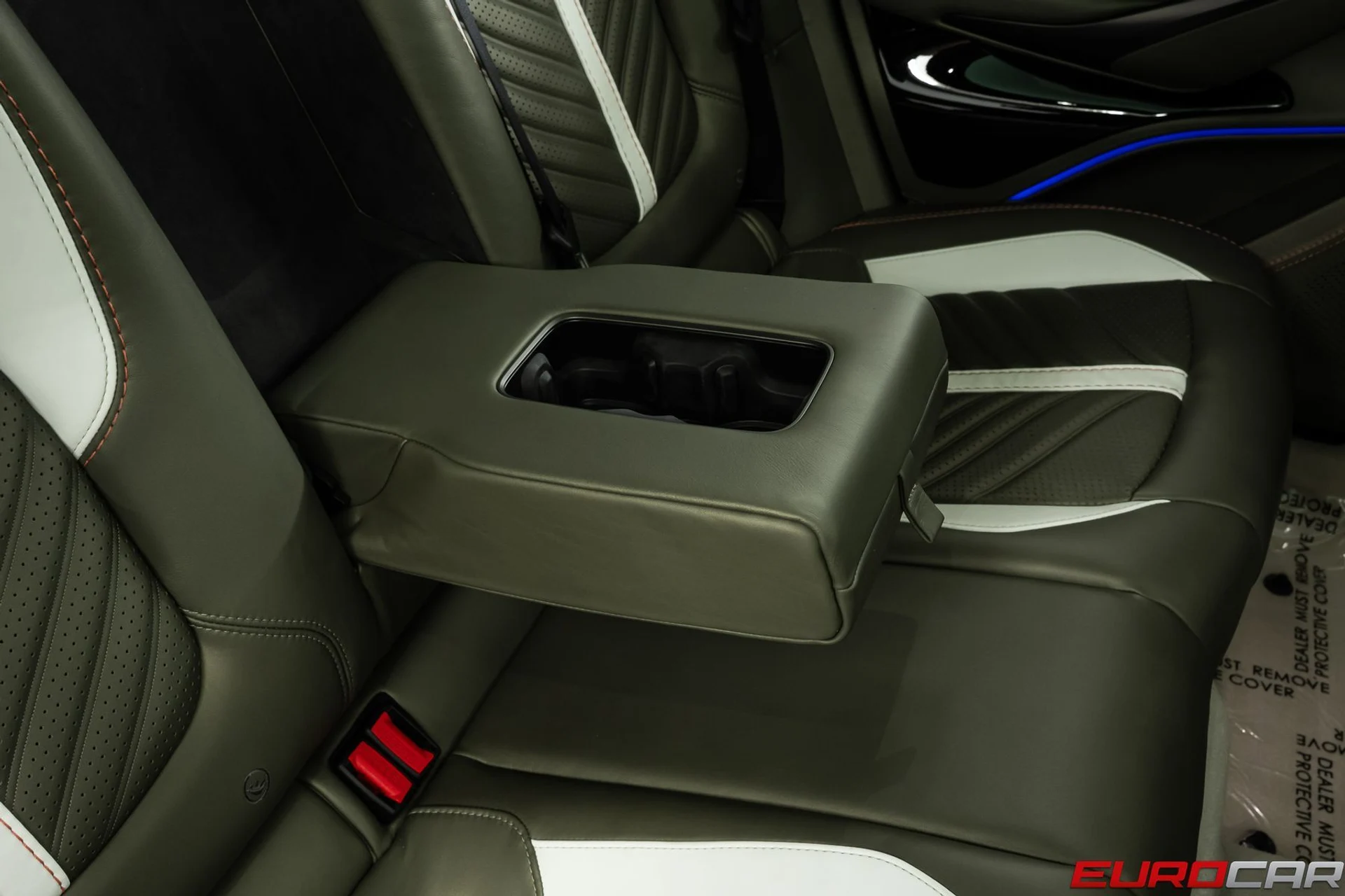 mph037_3261505918_3212443e_78f0_4c33_a27e_bb1b8d281518_3e329dcff9