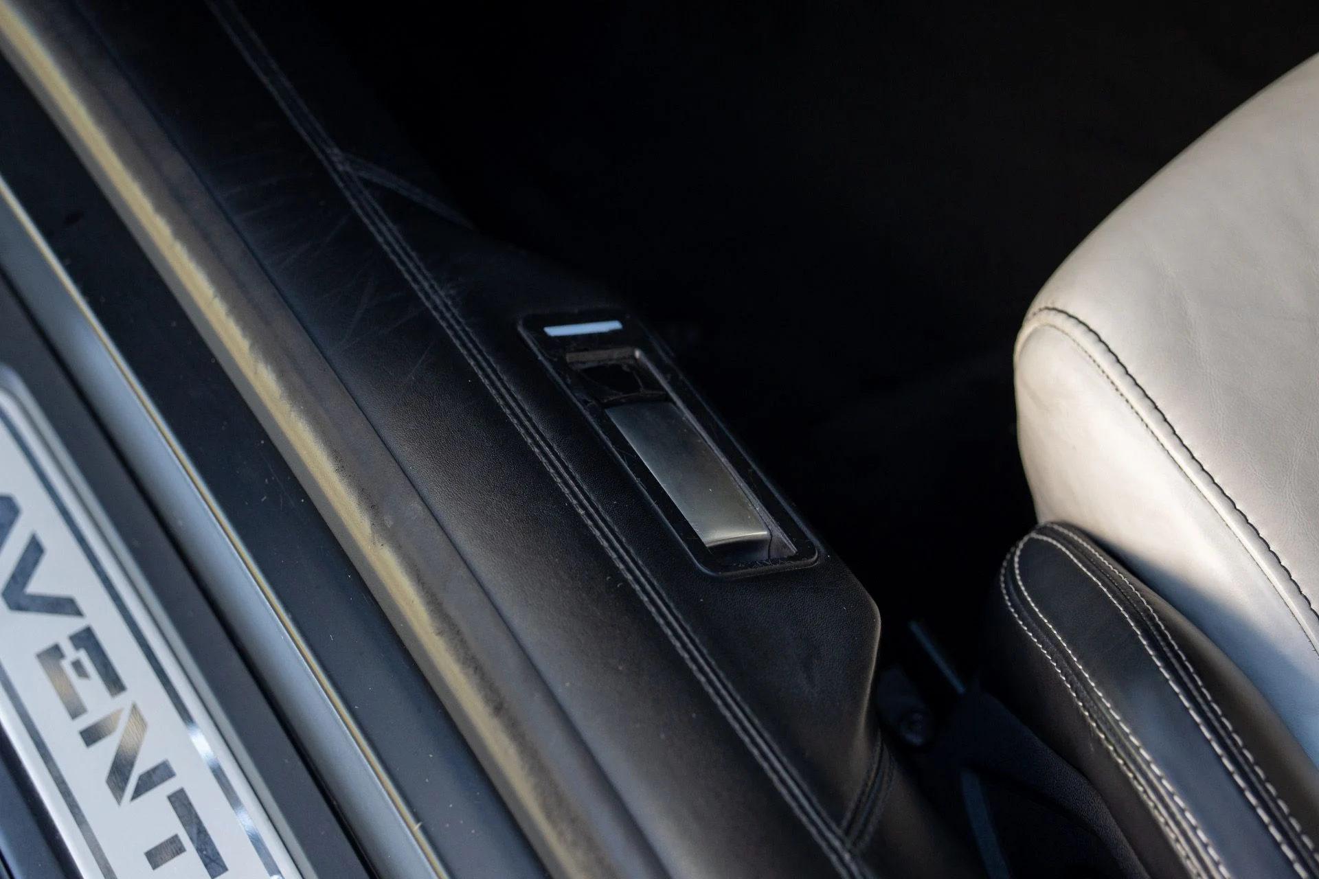 mph037_3262386840_Used_2015_Lamborghini_Aventador_LP_700_4_1755636839_96ce396ce4