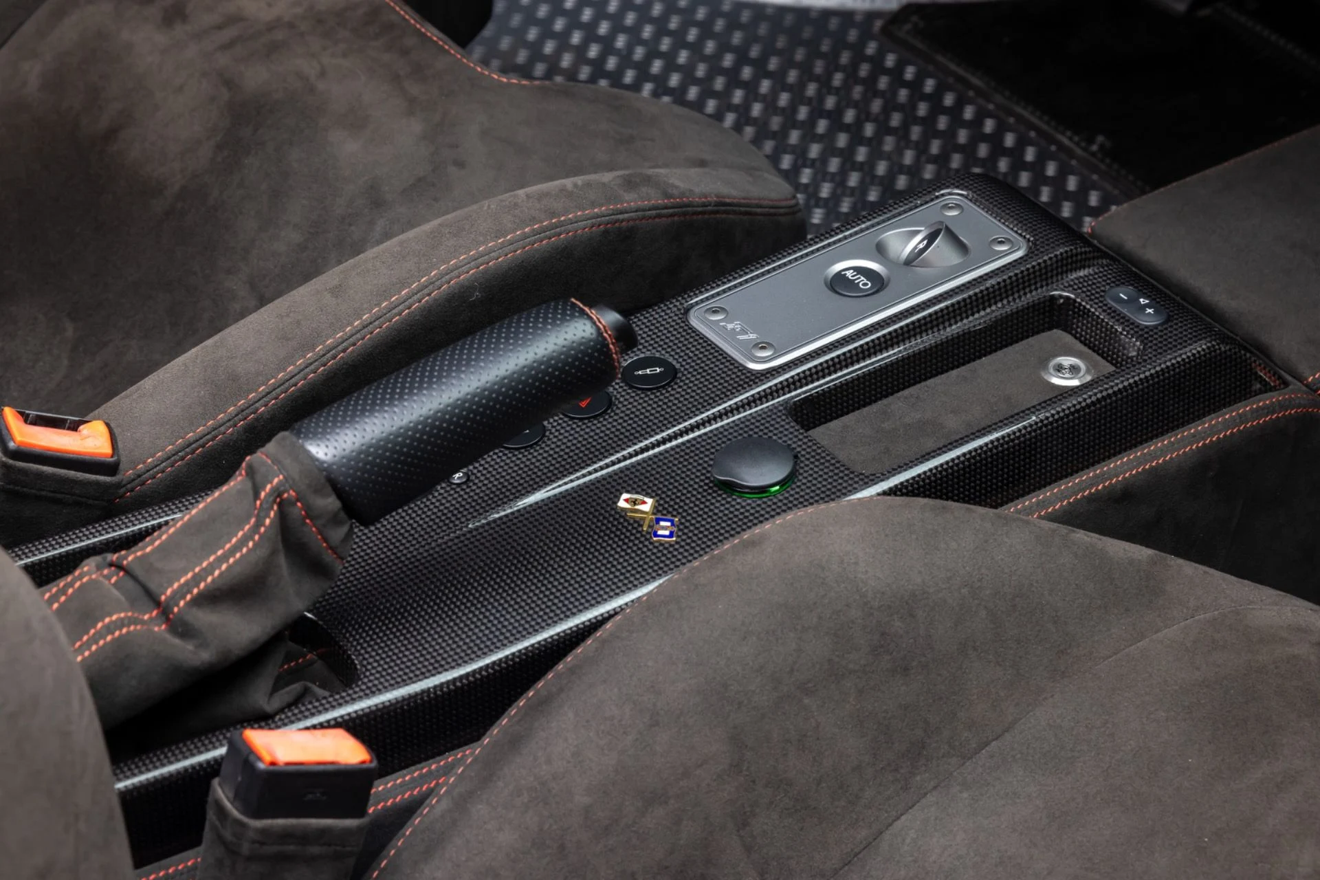 mph037_3268863064_13488_p38_l_dcd3e7eef2