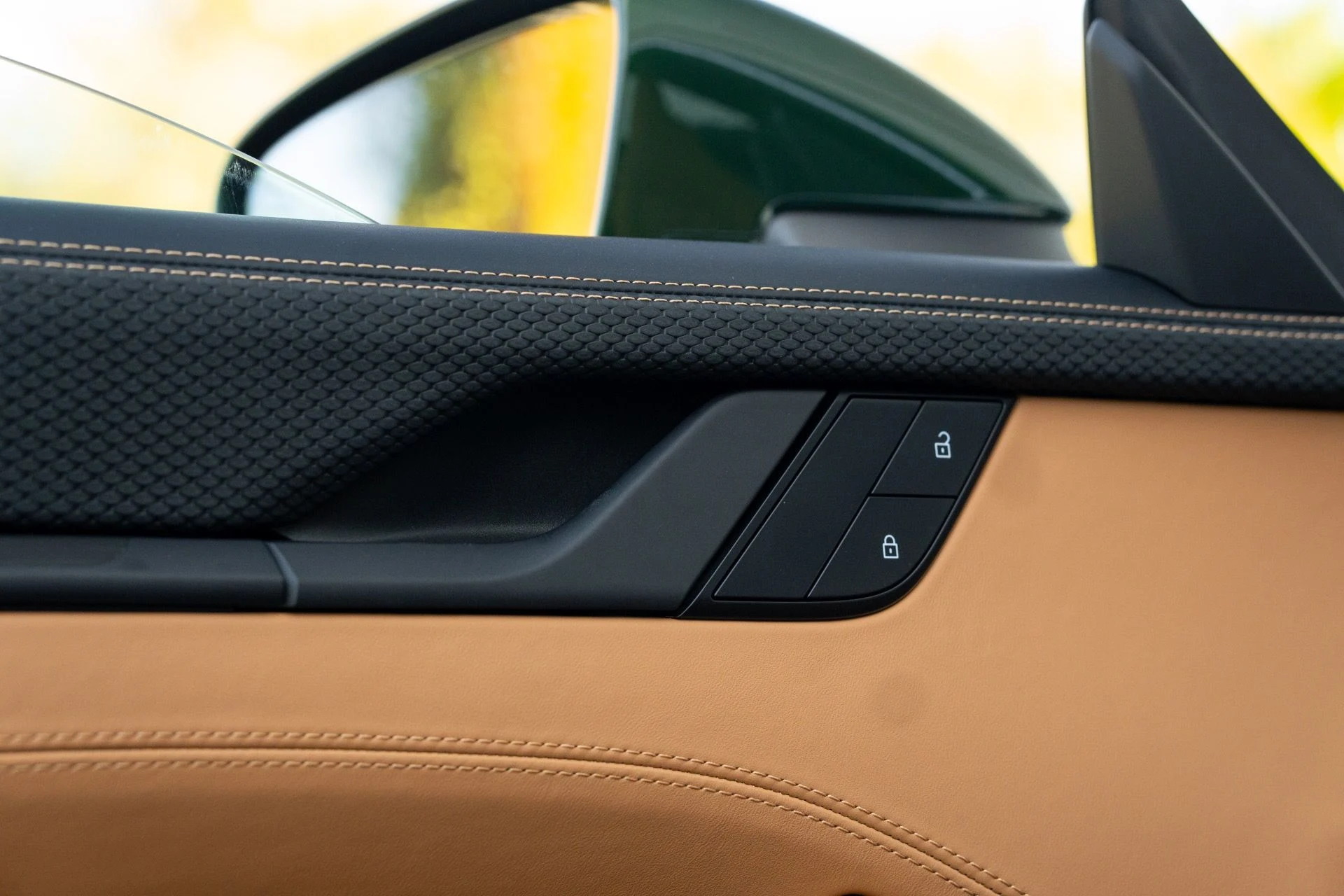 mph037_3274030679_Used_2026_Porsche_911_GT_3_Touring_1770143984_6a27aac555